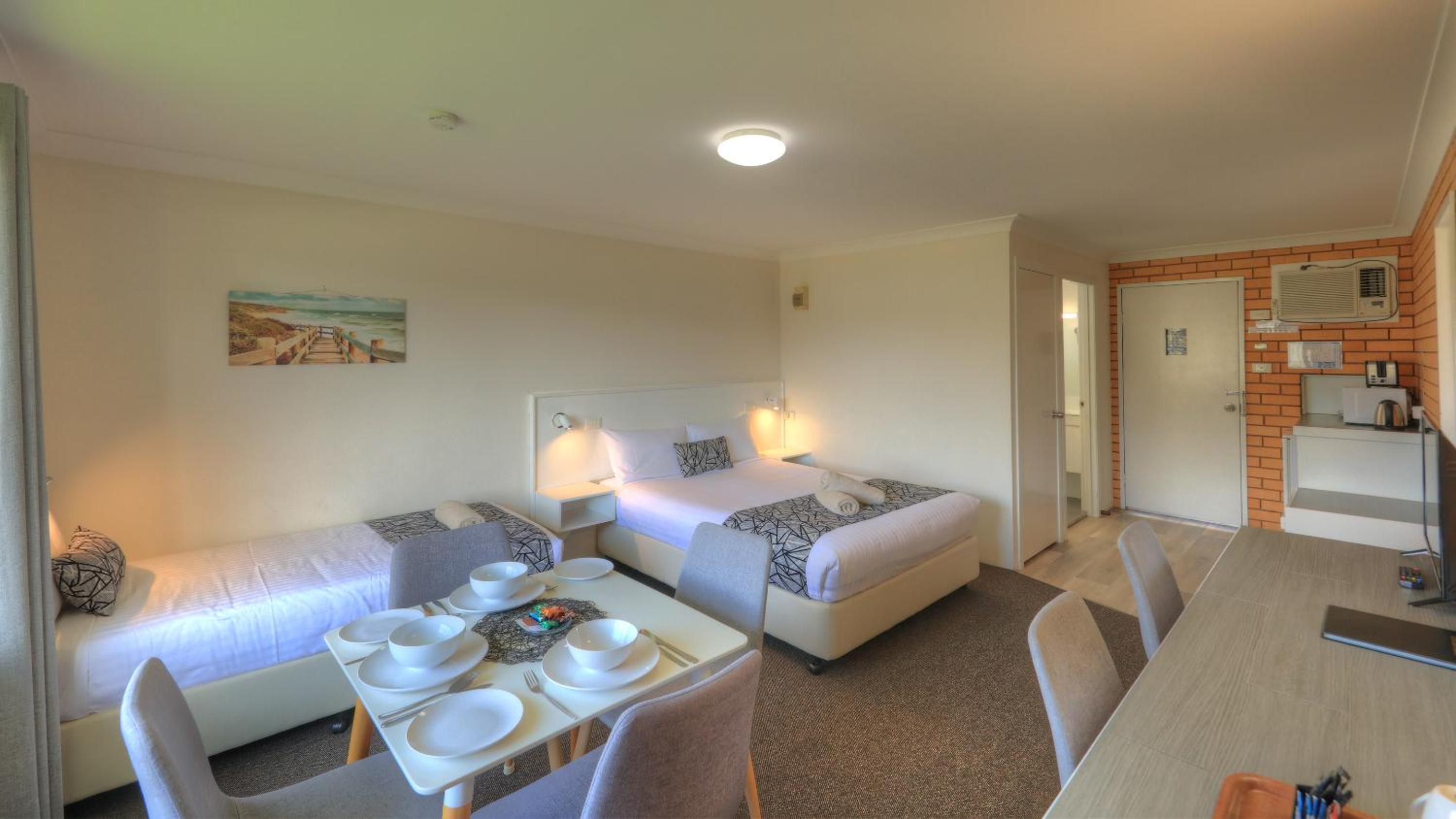 Double or Twin Room photo 1