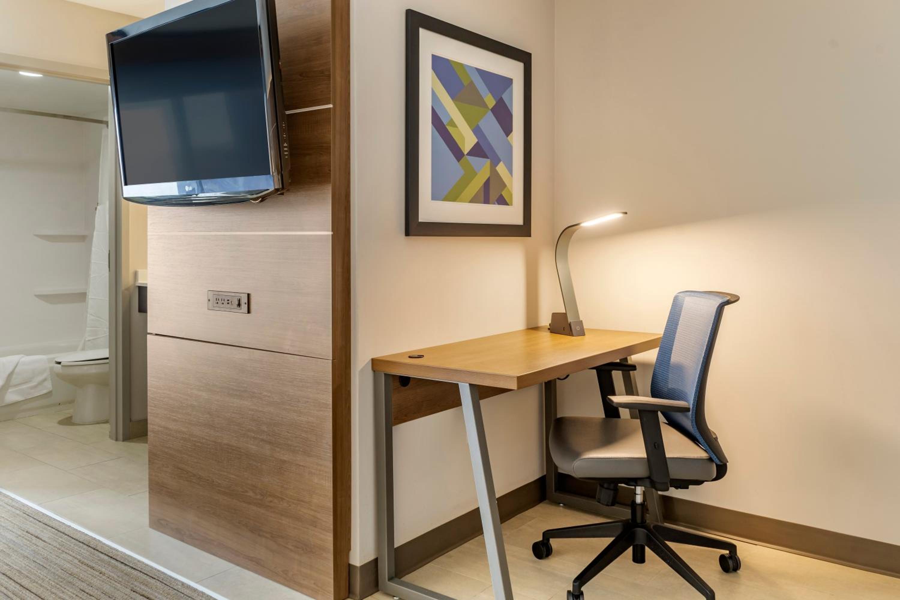 Standard Room photo 3
