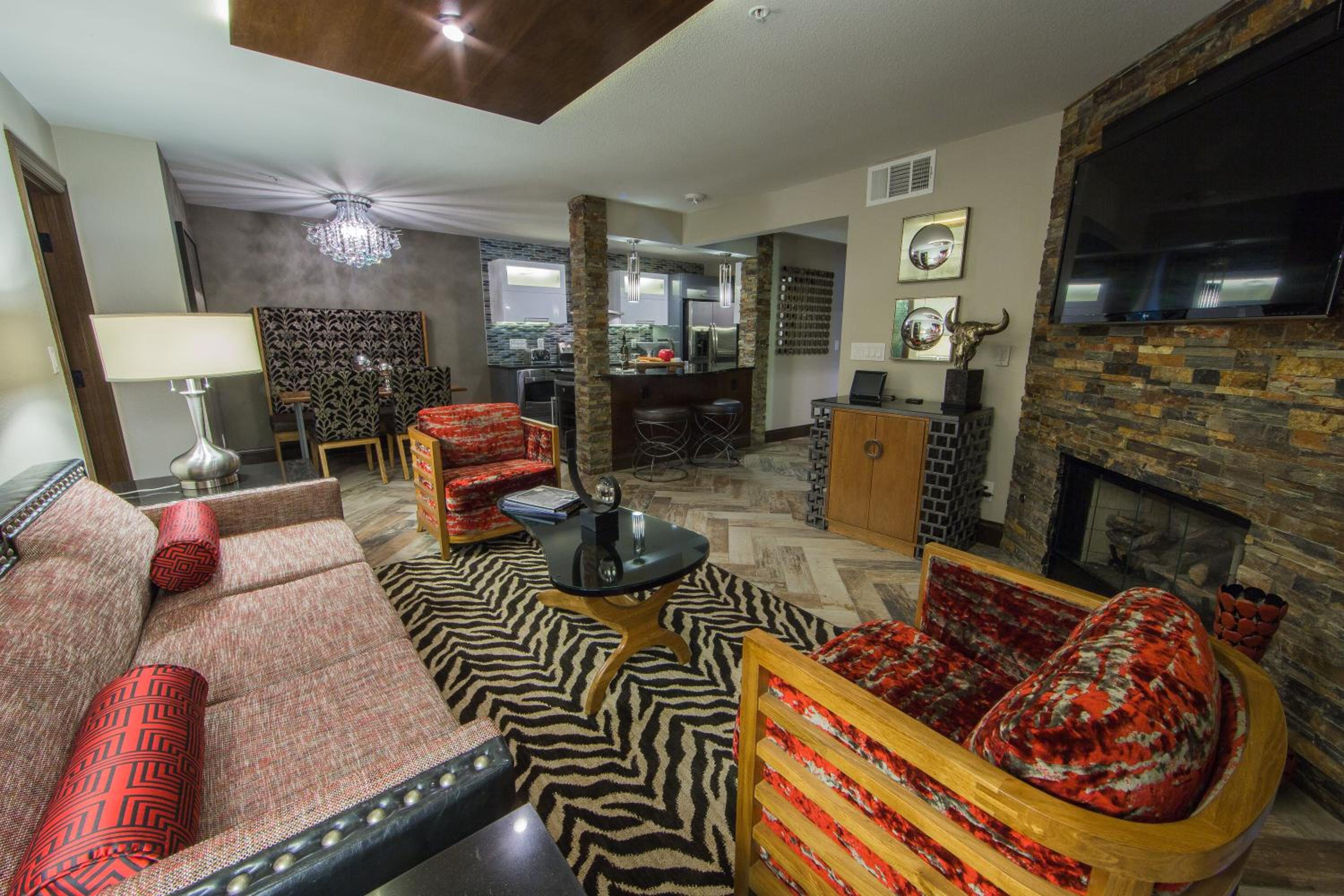 Two-Bedroom Signature Villa - Photo 5