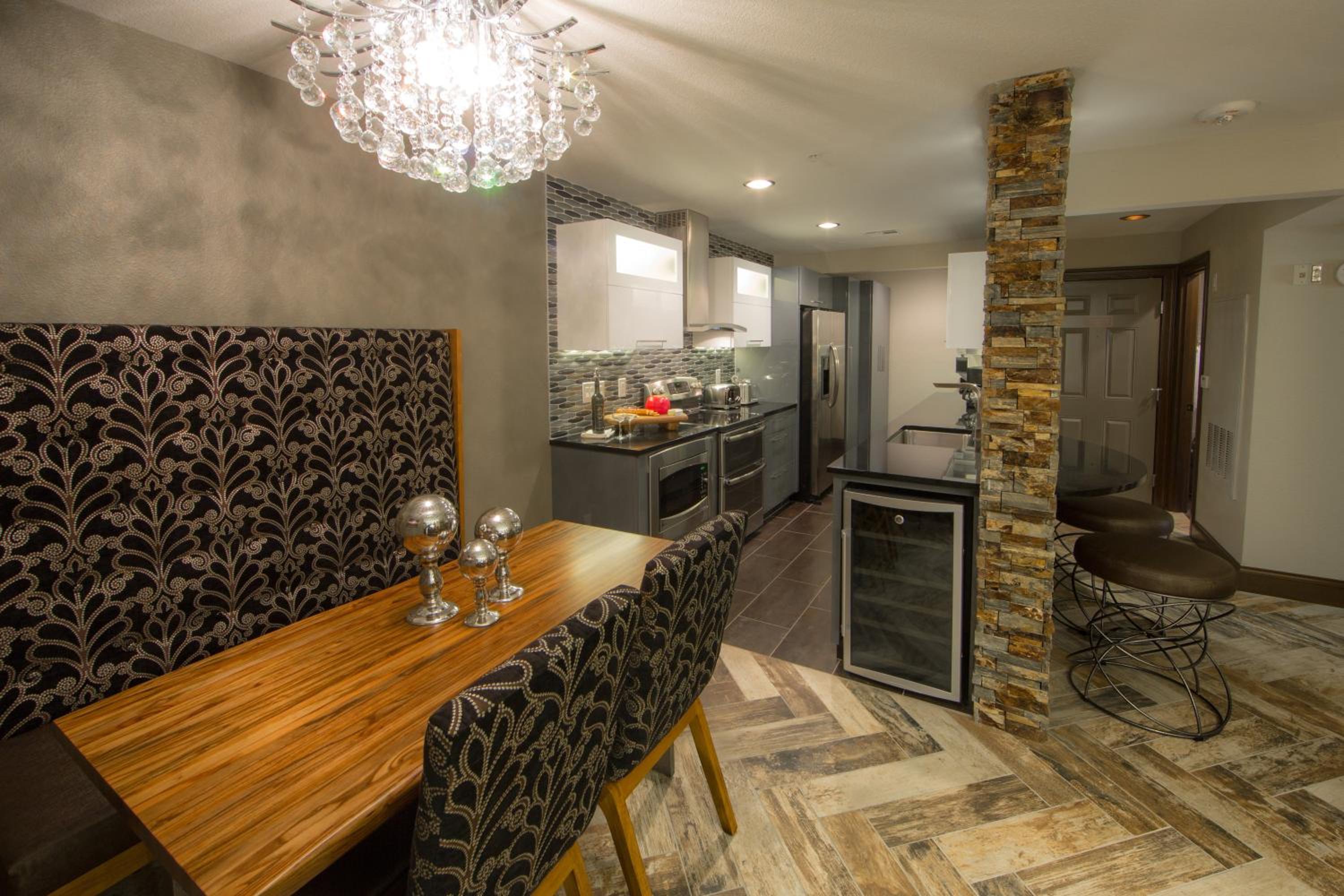 Two-Bedroom Signature Villa - Photo 2