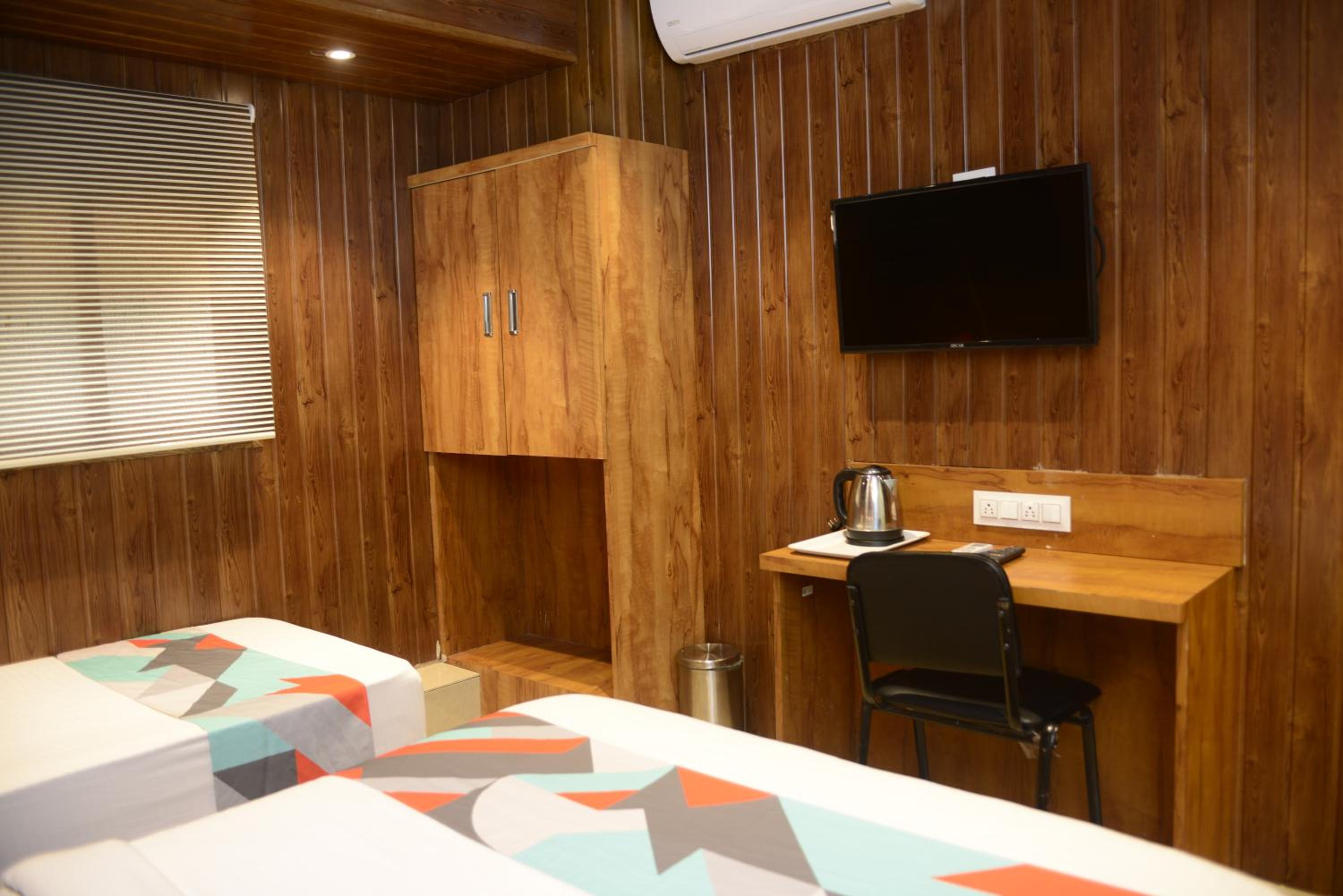 Deluxe Triple Room - Photo 7