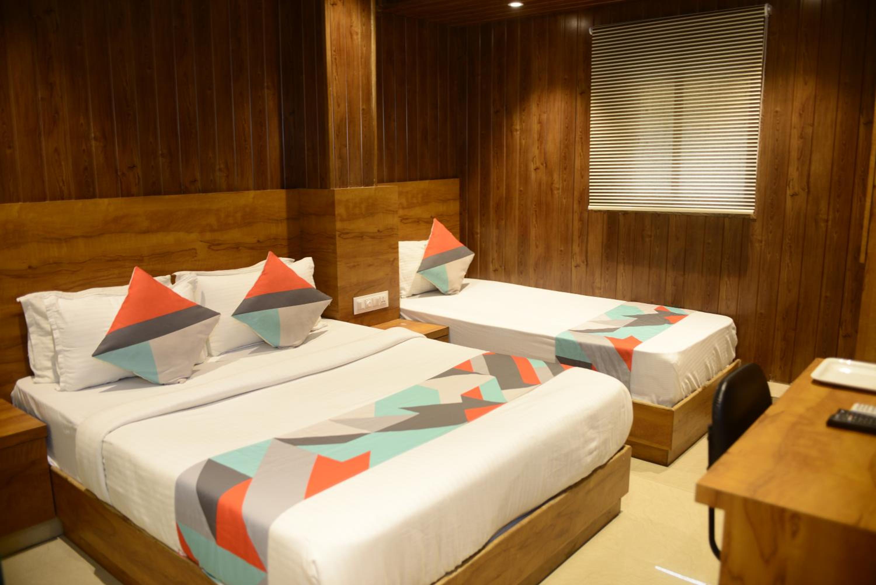 Deluxe Triple Room - Photo 6