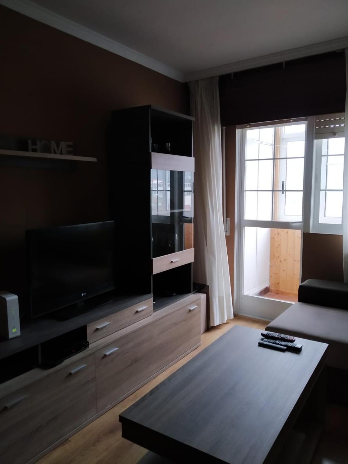 Three-Bedroom Apartment - Photo 21