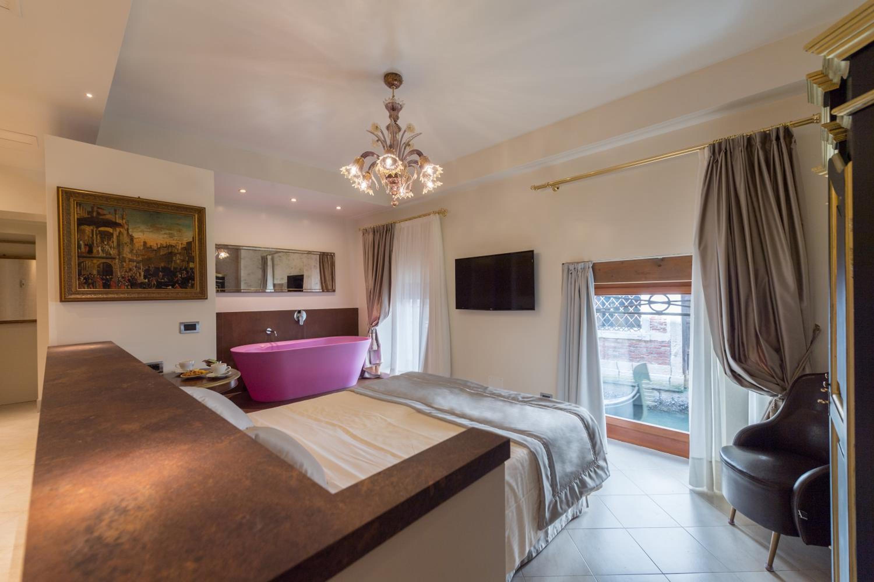 Exclusive Junior Suite photo 1