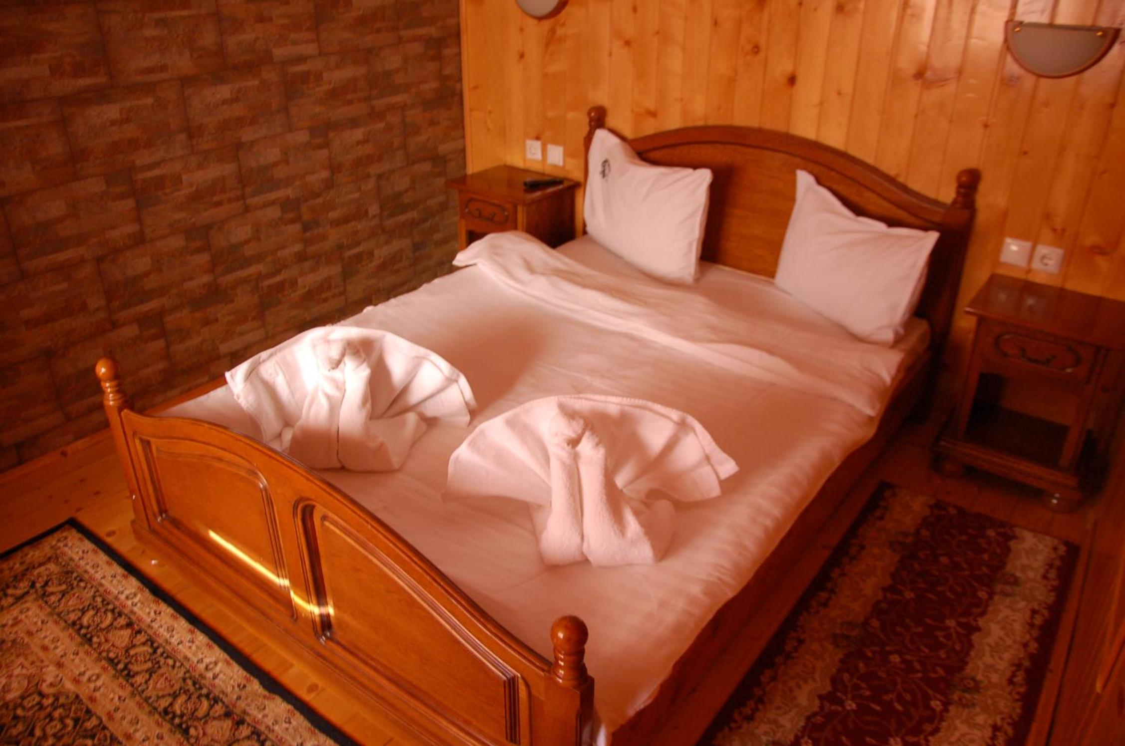 Three-Bedroom Chalet (6 Adults + 2 Children) photo 3