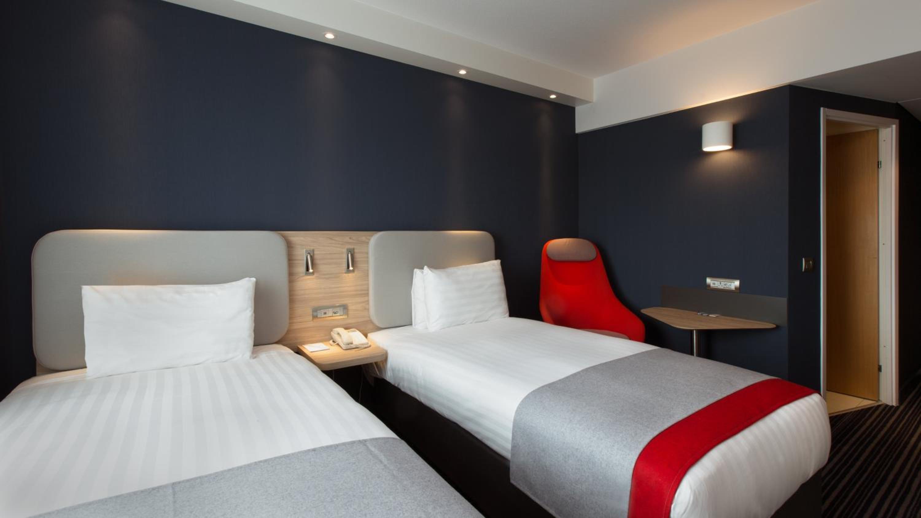 Standard Twin Room - Free Breakfast - Photo 5