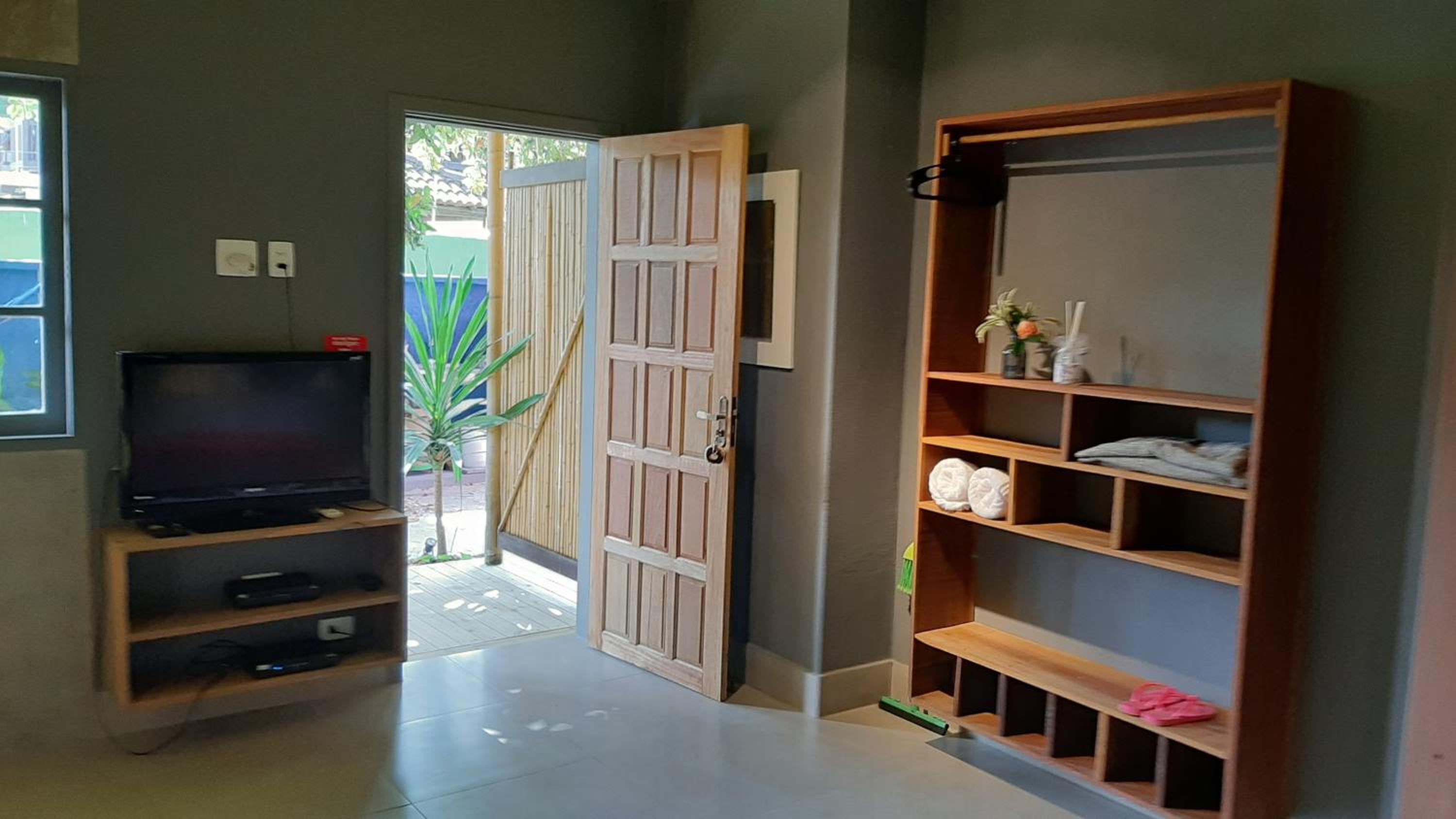 One-Bedroom House