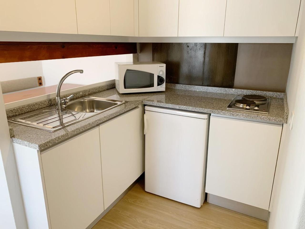Superior One-Bedroom Apartment with Sea View - Photo 6