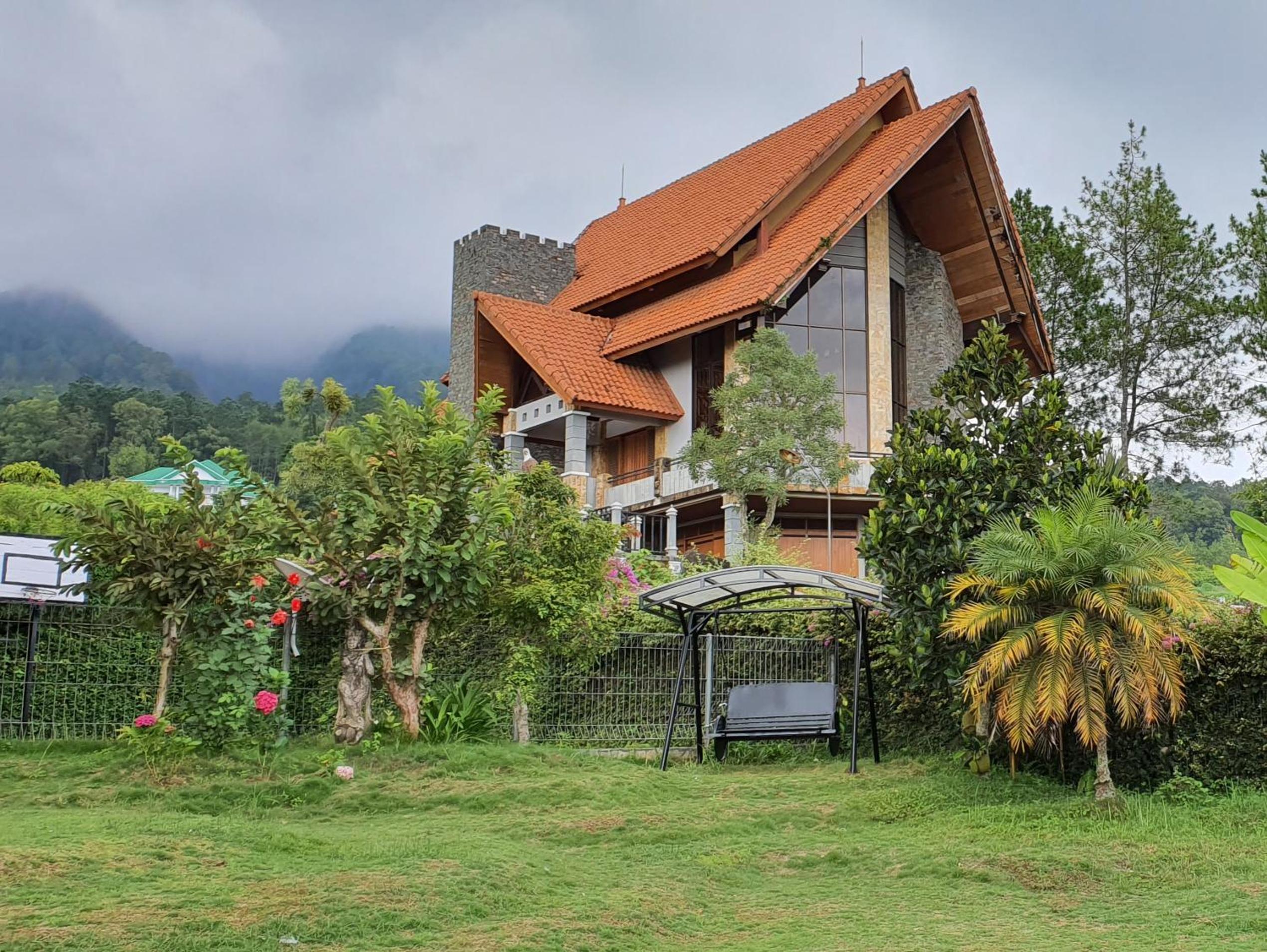 Villa - Photo 5