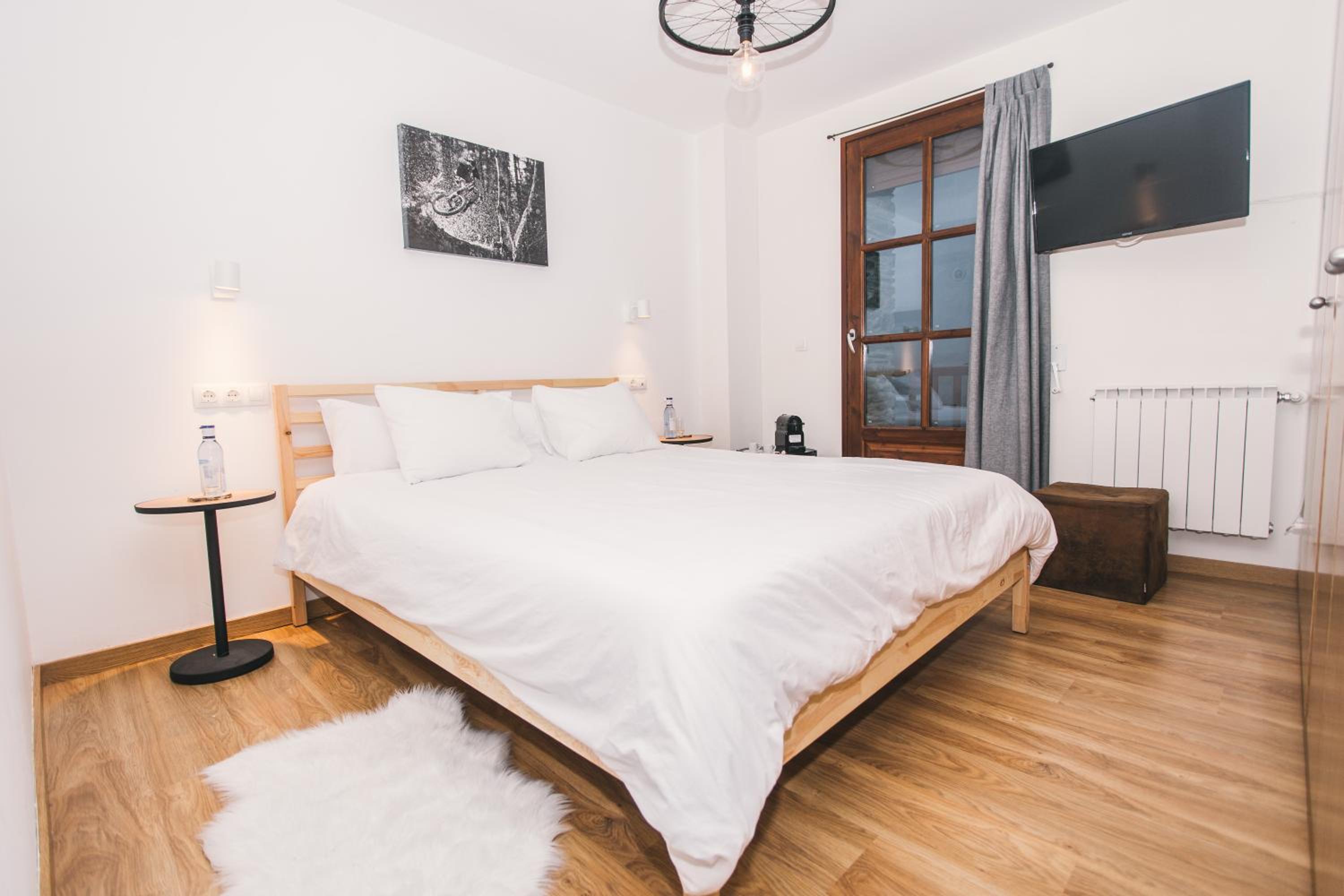 Double Room With Private Bathroom photo 1