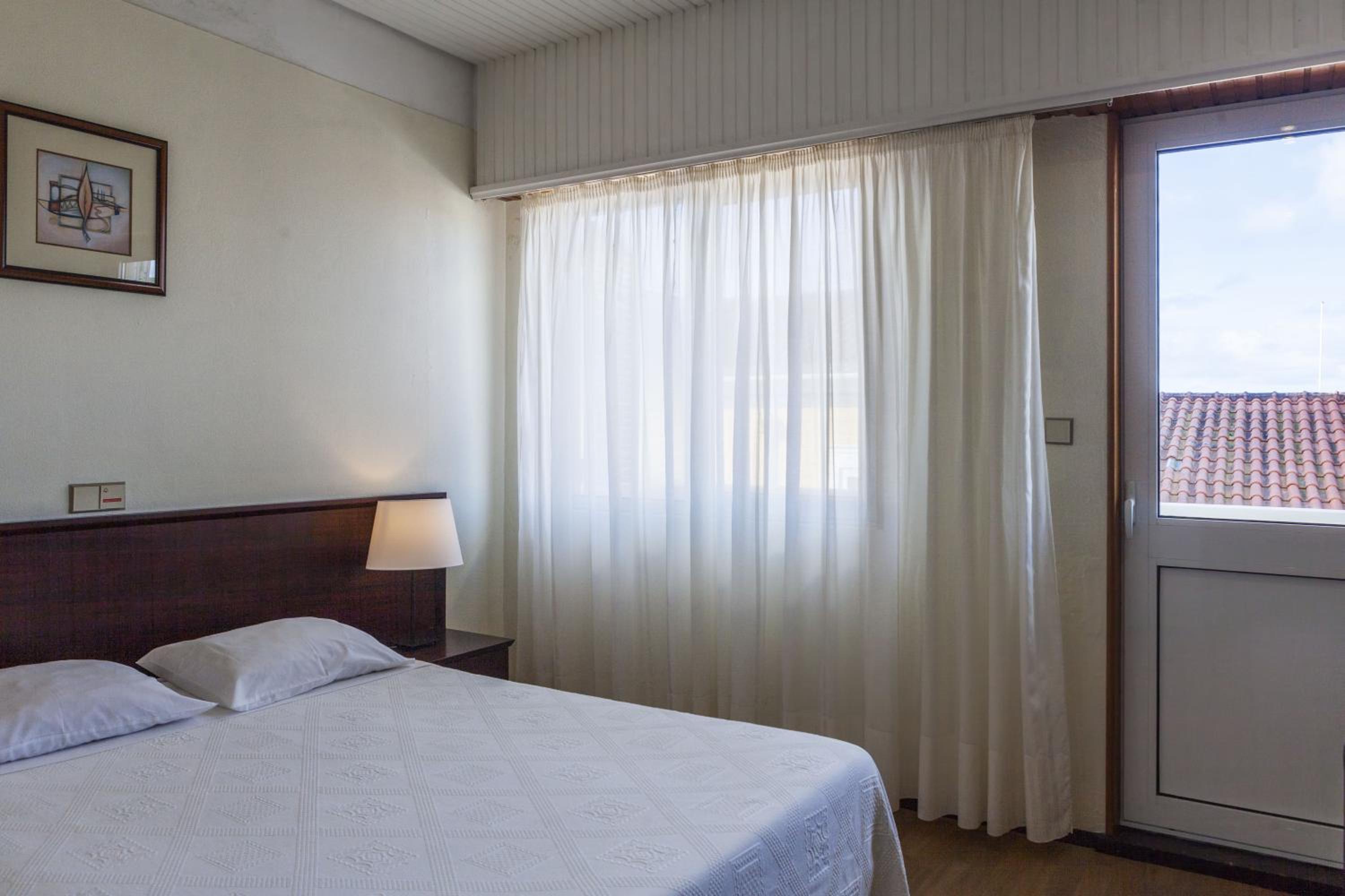 Double Room - Photo 7