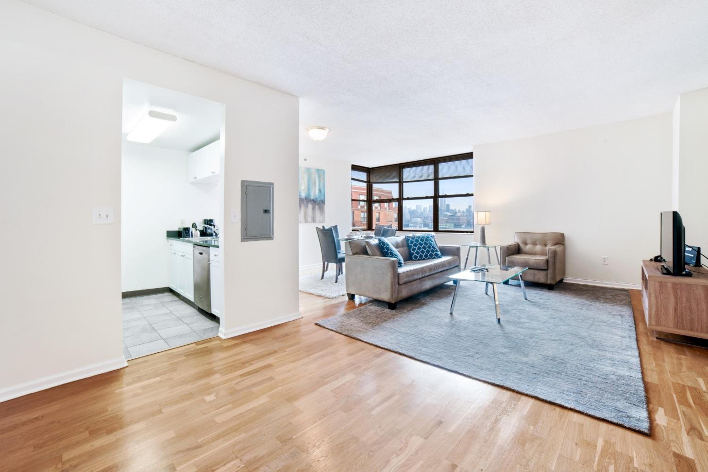 Studio Apartment photo 3