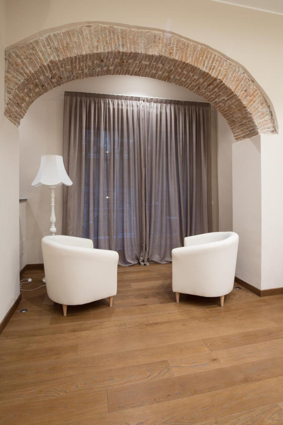 Superior Apartment photo 2