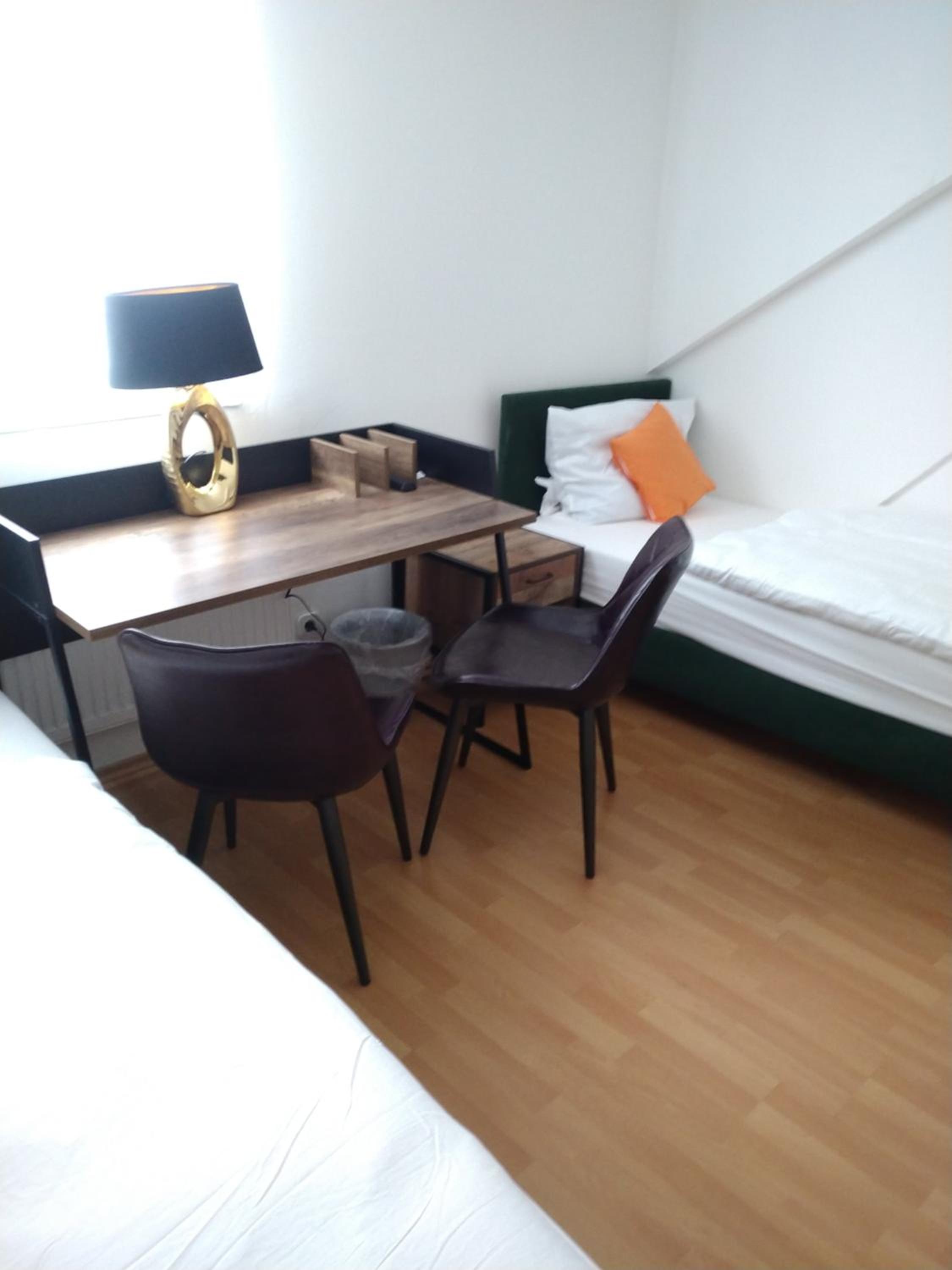 Single Room photo 2