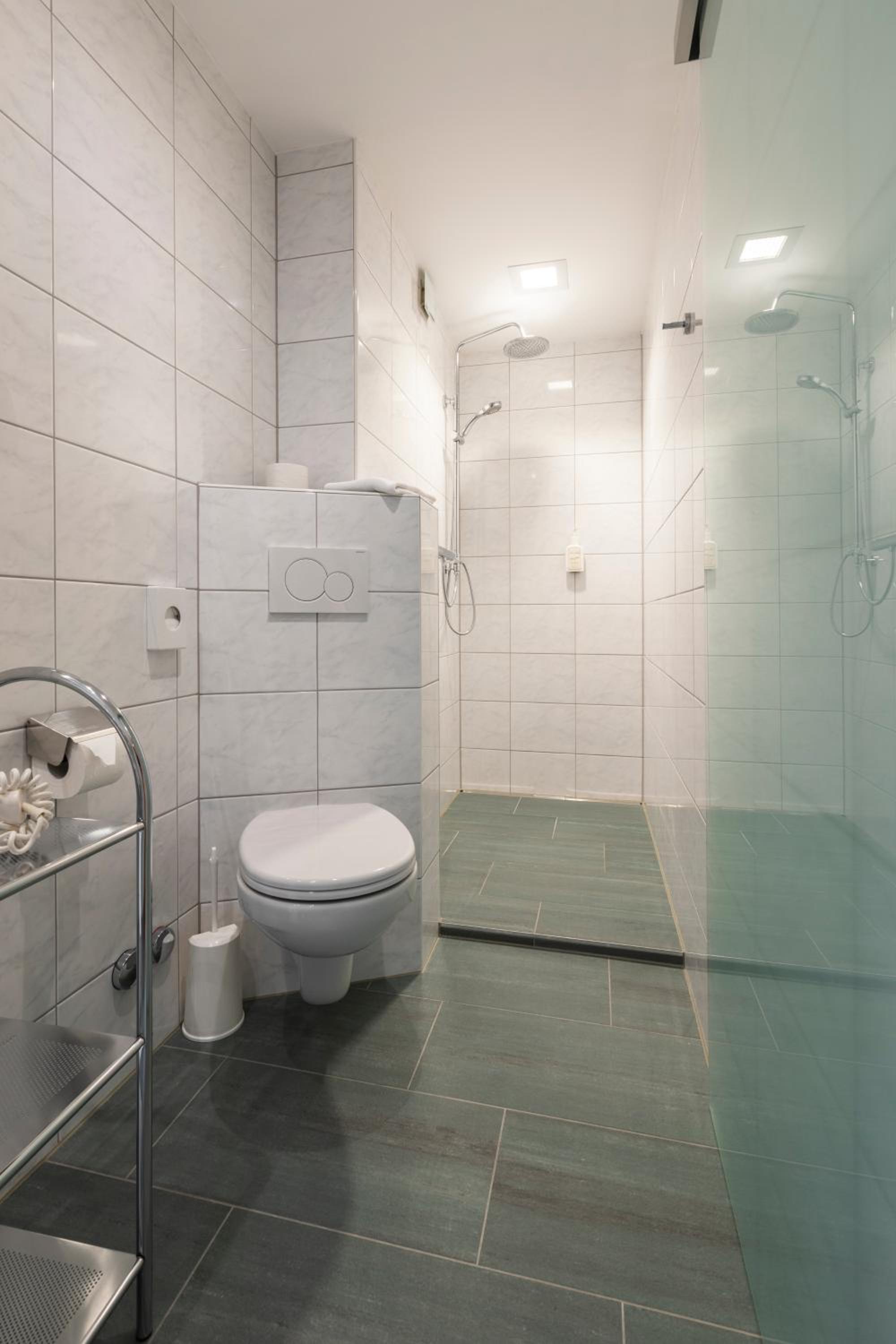 Deluxe Double Room with Balcony photo 2