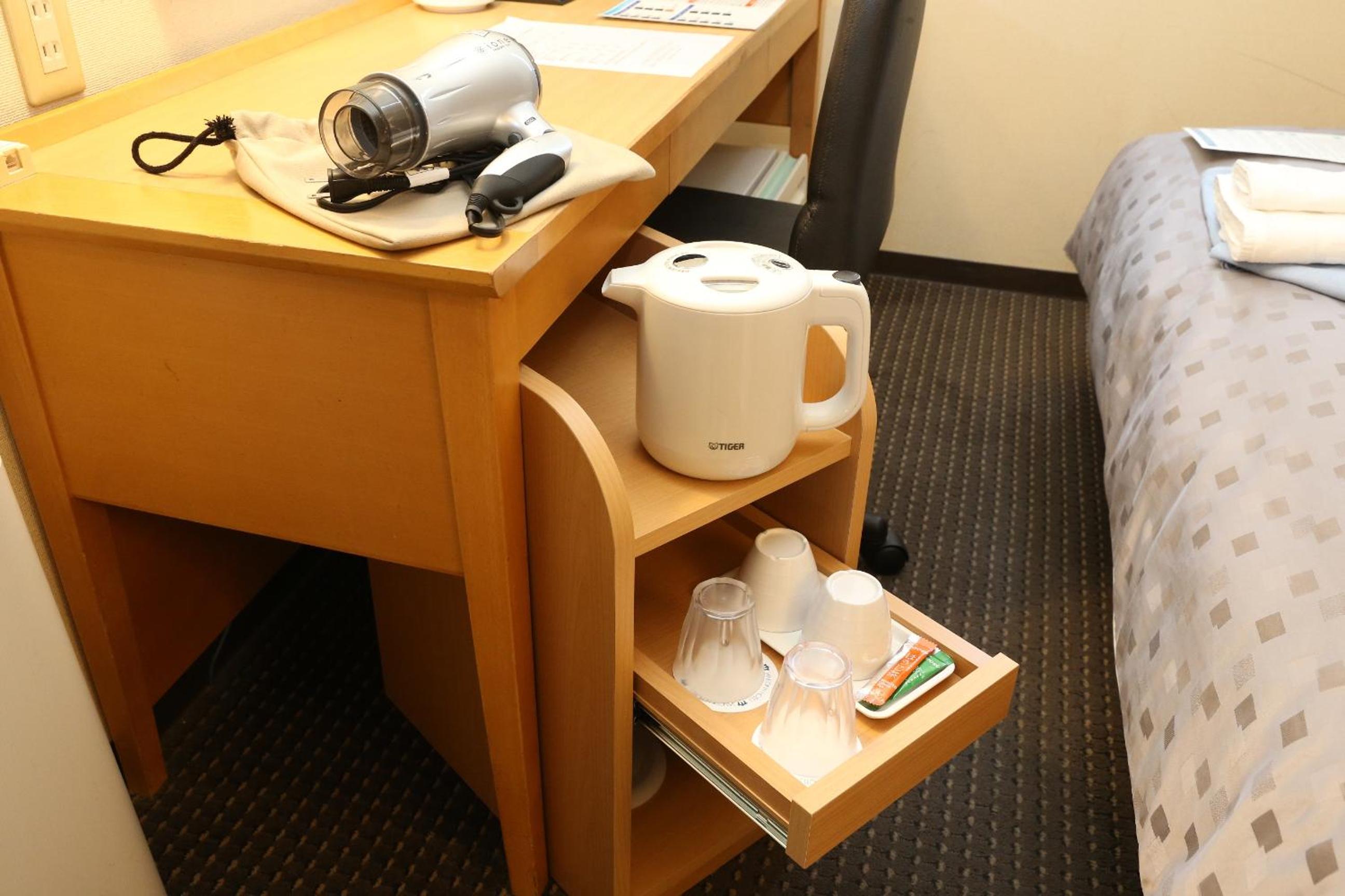 Single Room - Non-Smoking