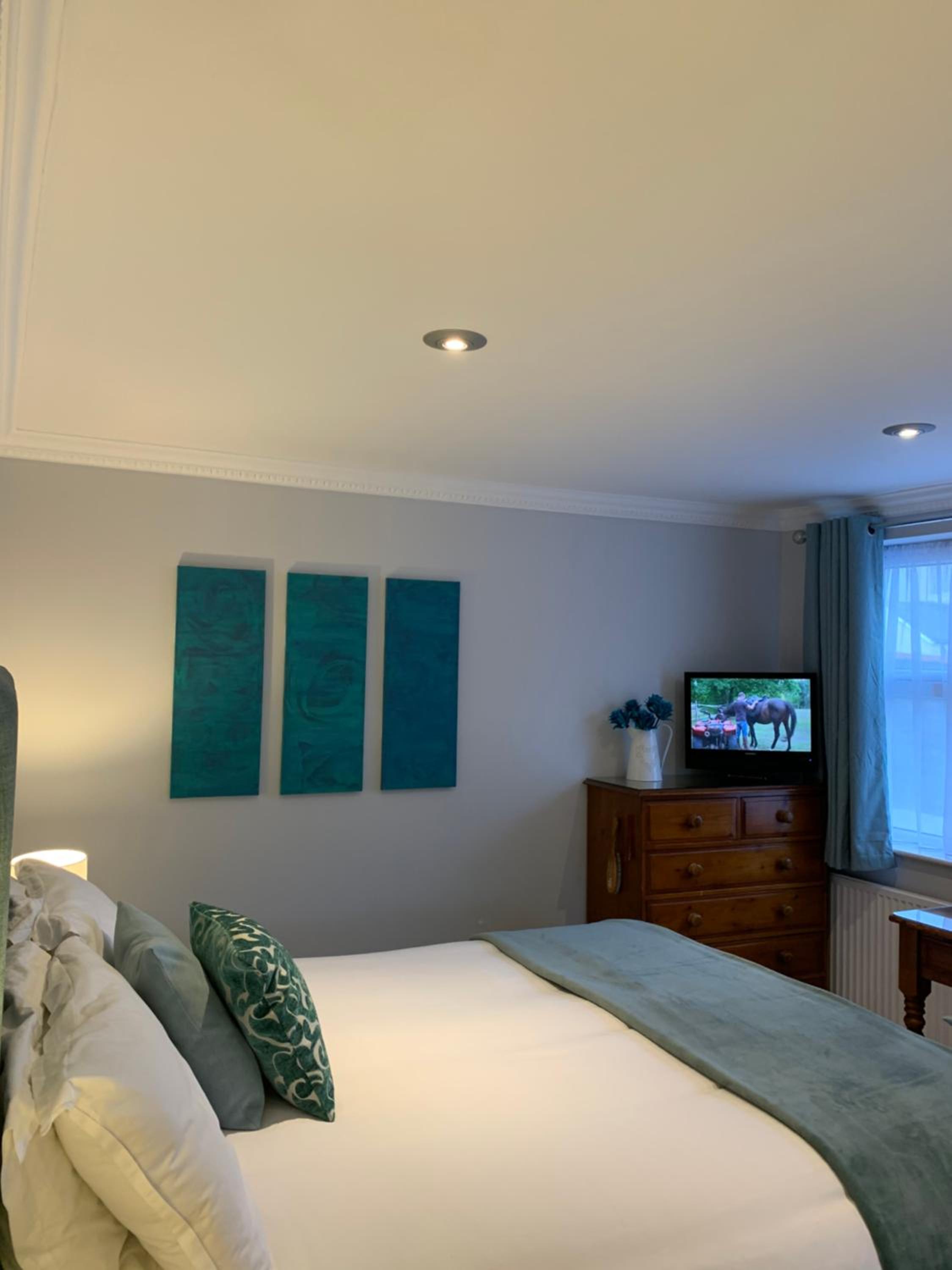 Double Room - Photo 13