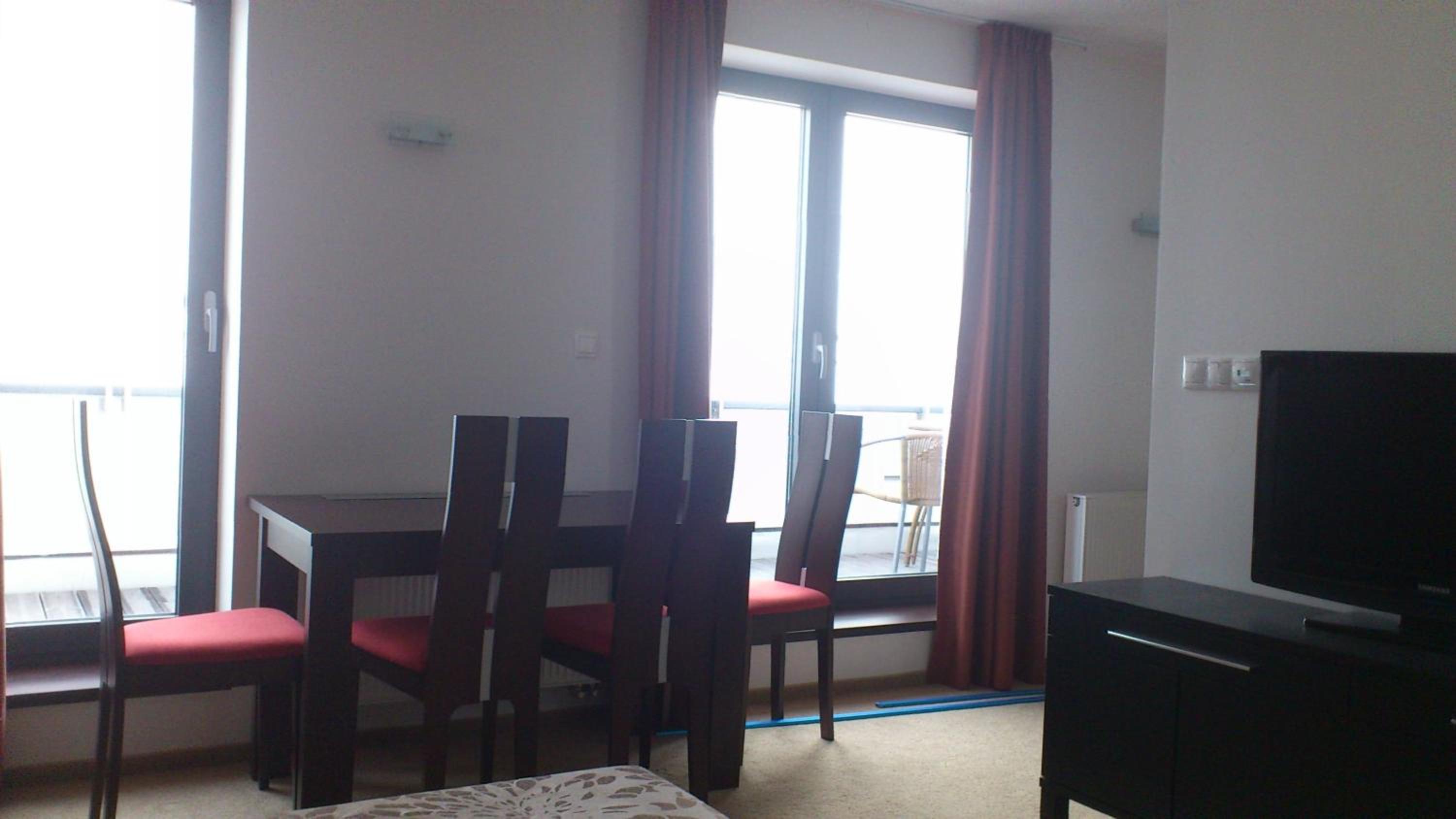One-Bedroom Apartment - Photo 29