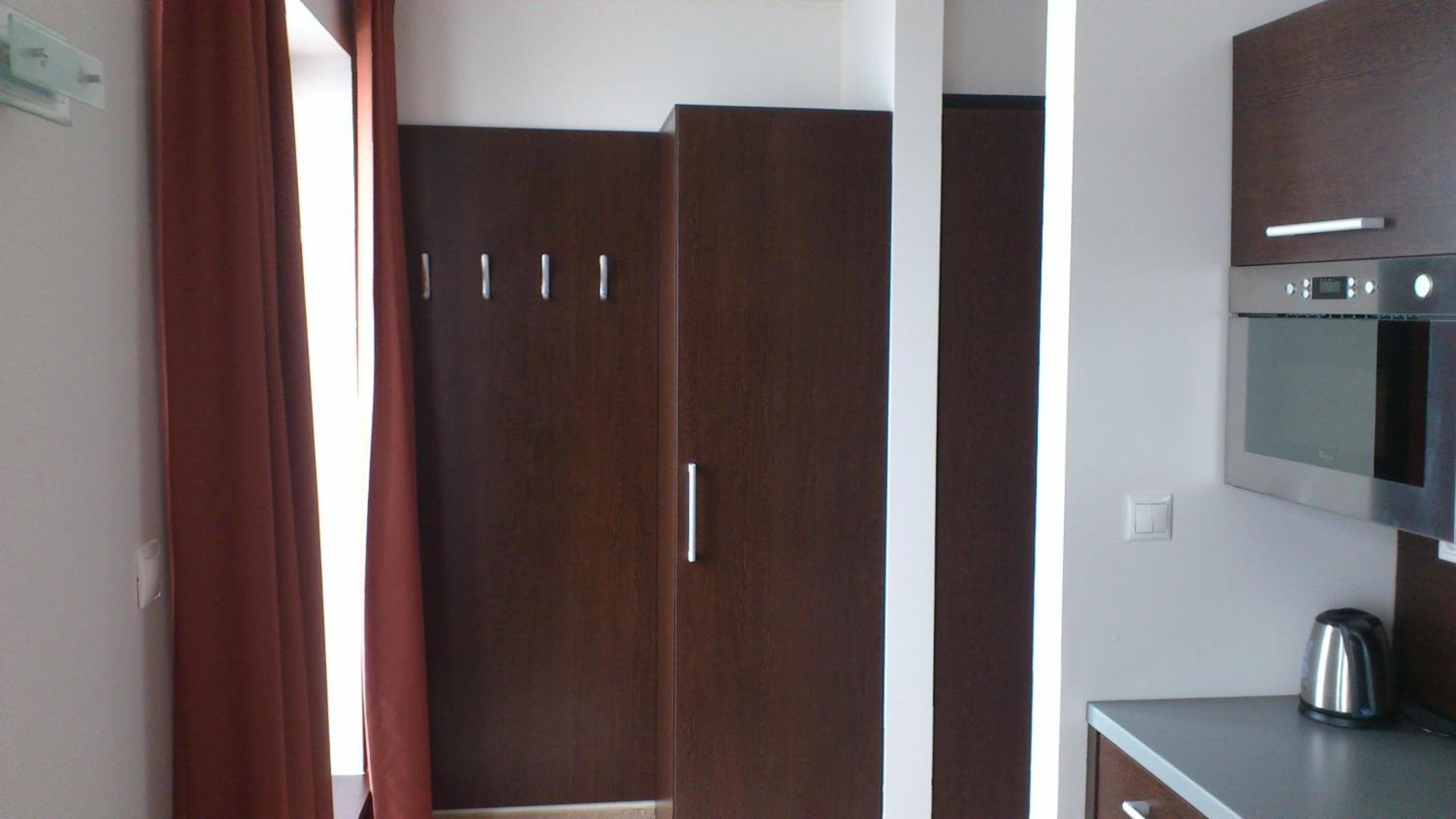 One-Bedroom Apartment - Photo 31