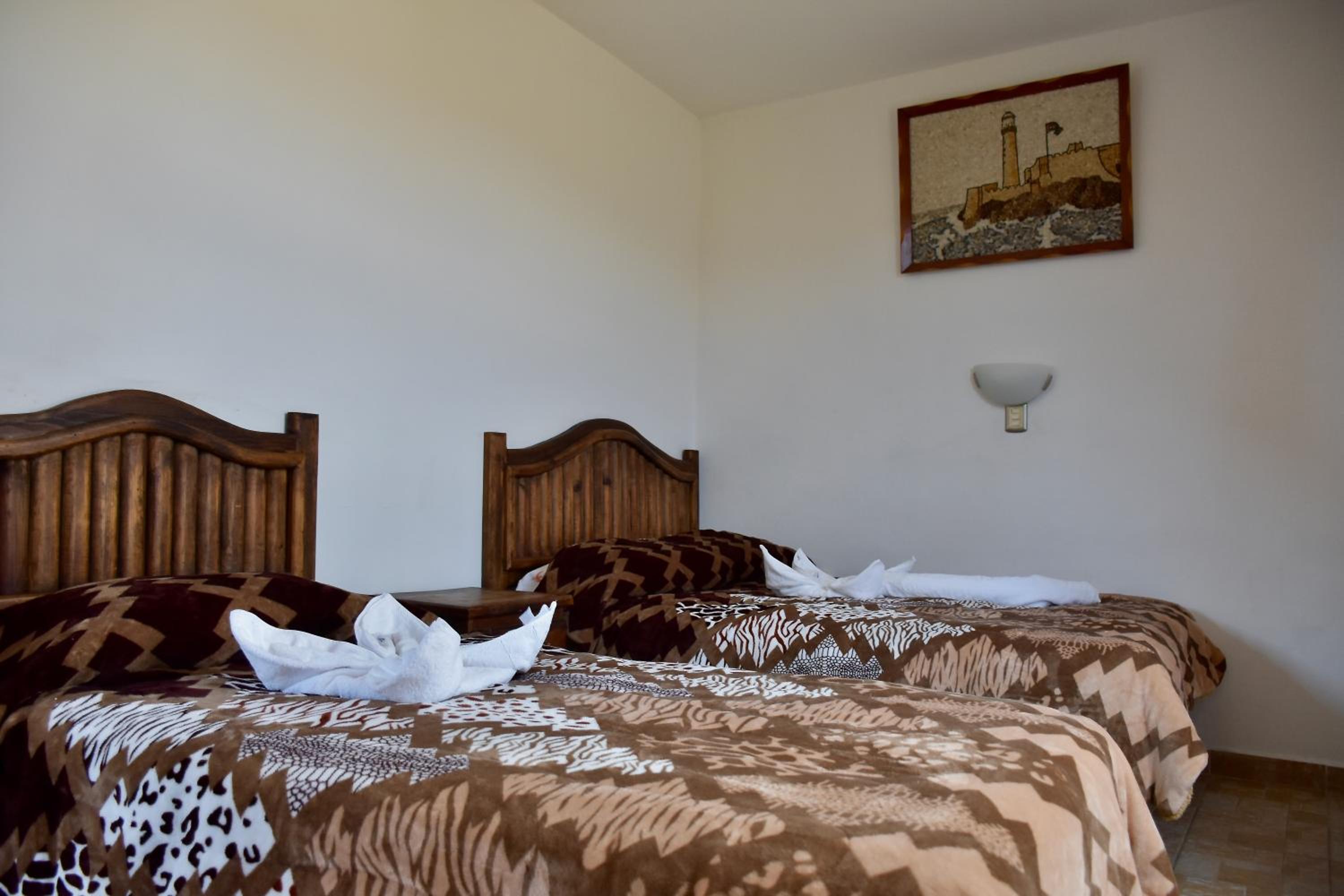 Triple Room with Bath photo 1
