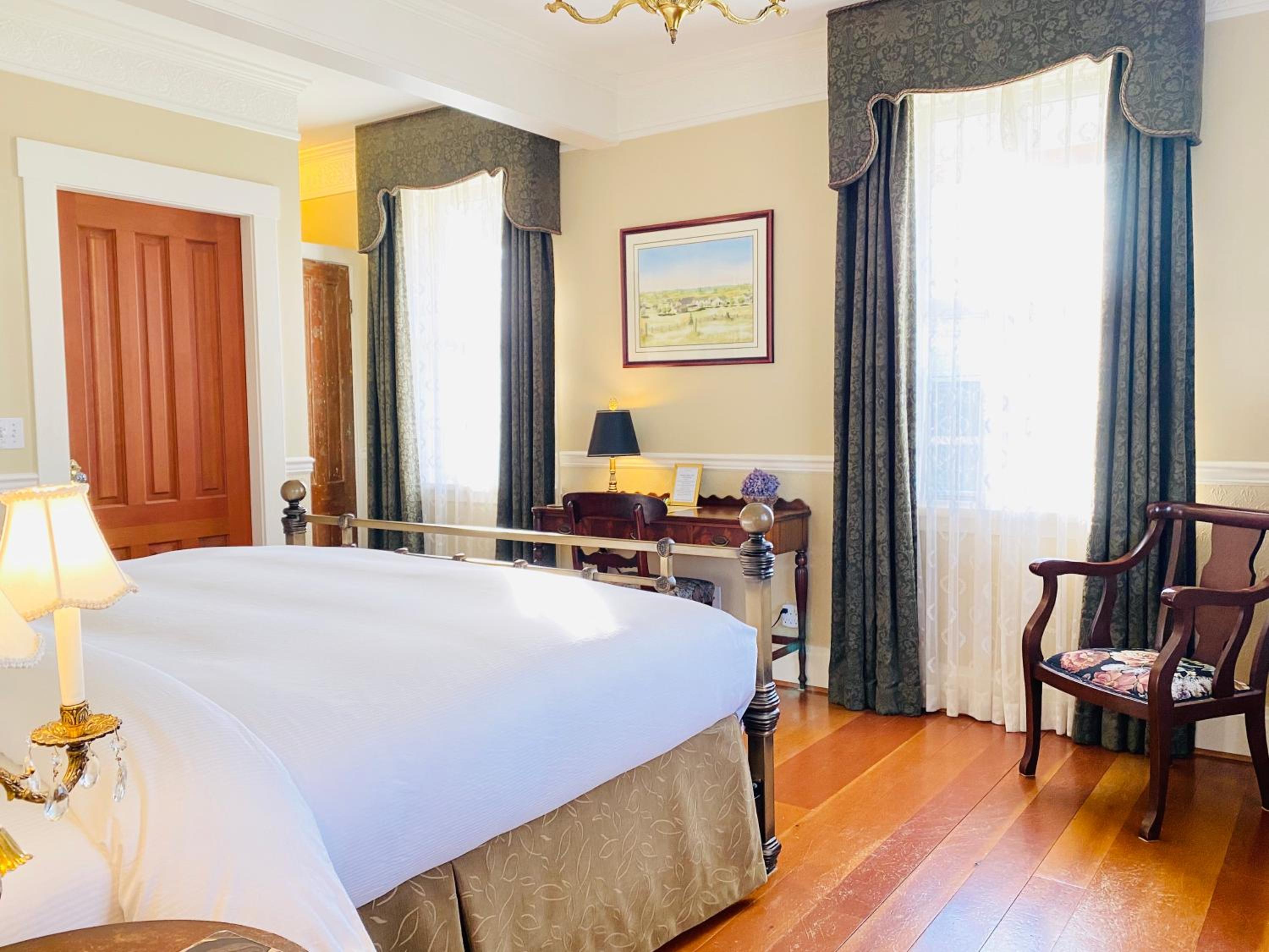 King Room - Disability Access photo 1