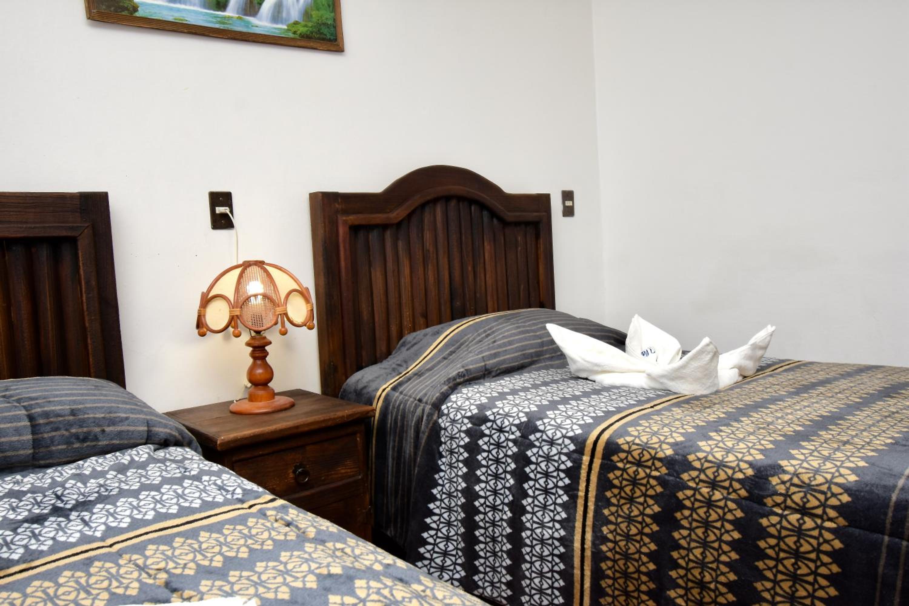 Standard Triple Room - Photo 4