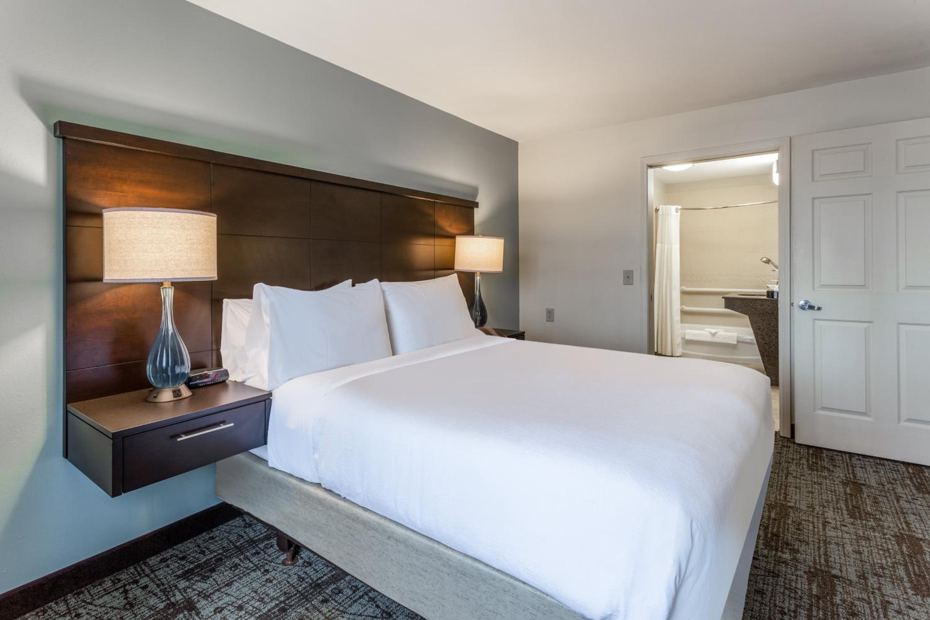 King Studio Suite - Photo 1