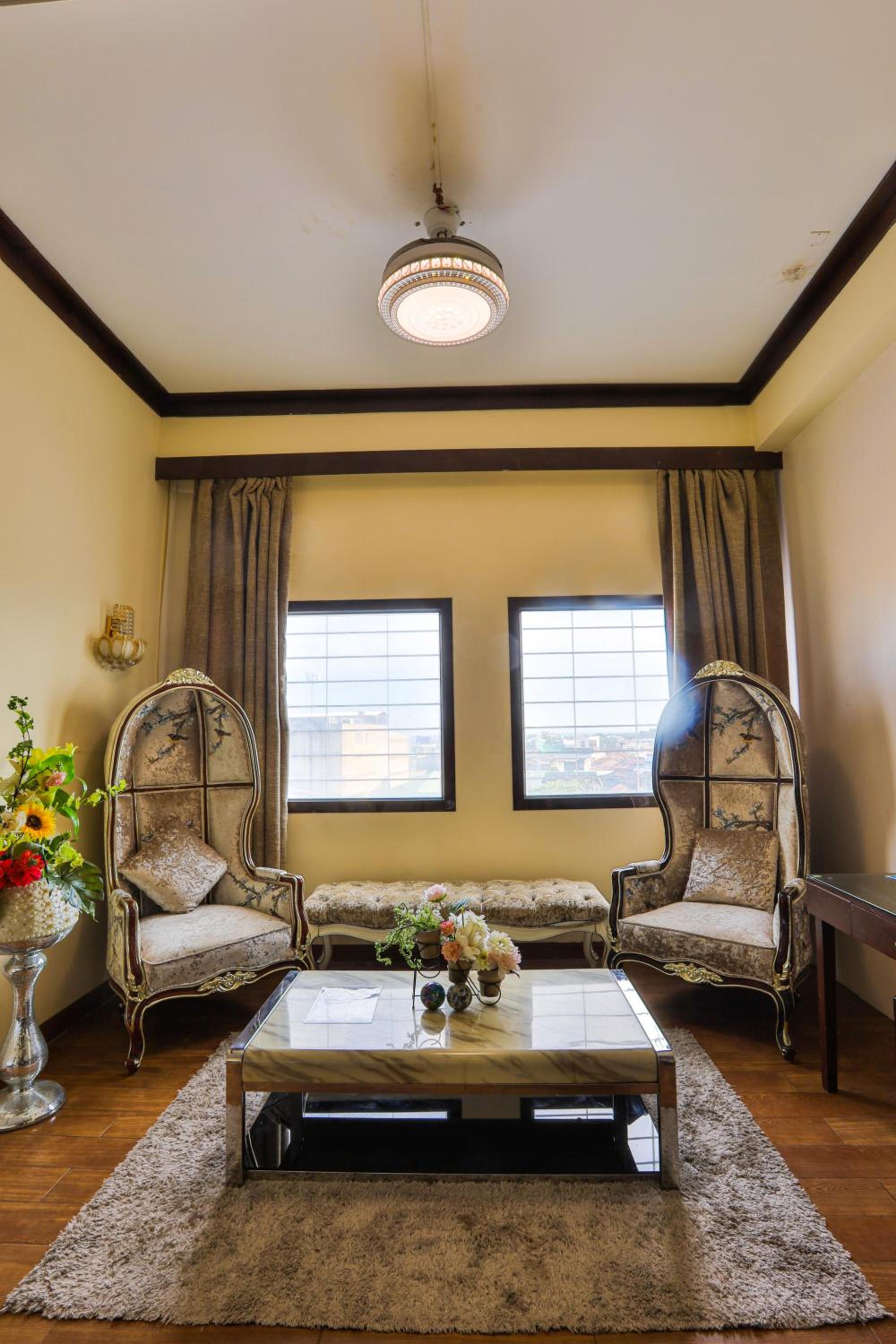 Deluxe Suite photo 2