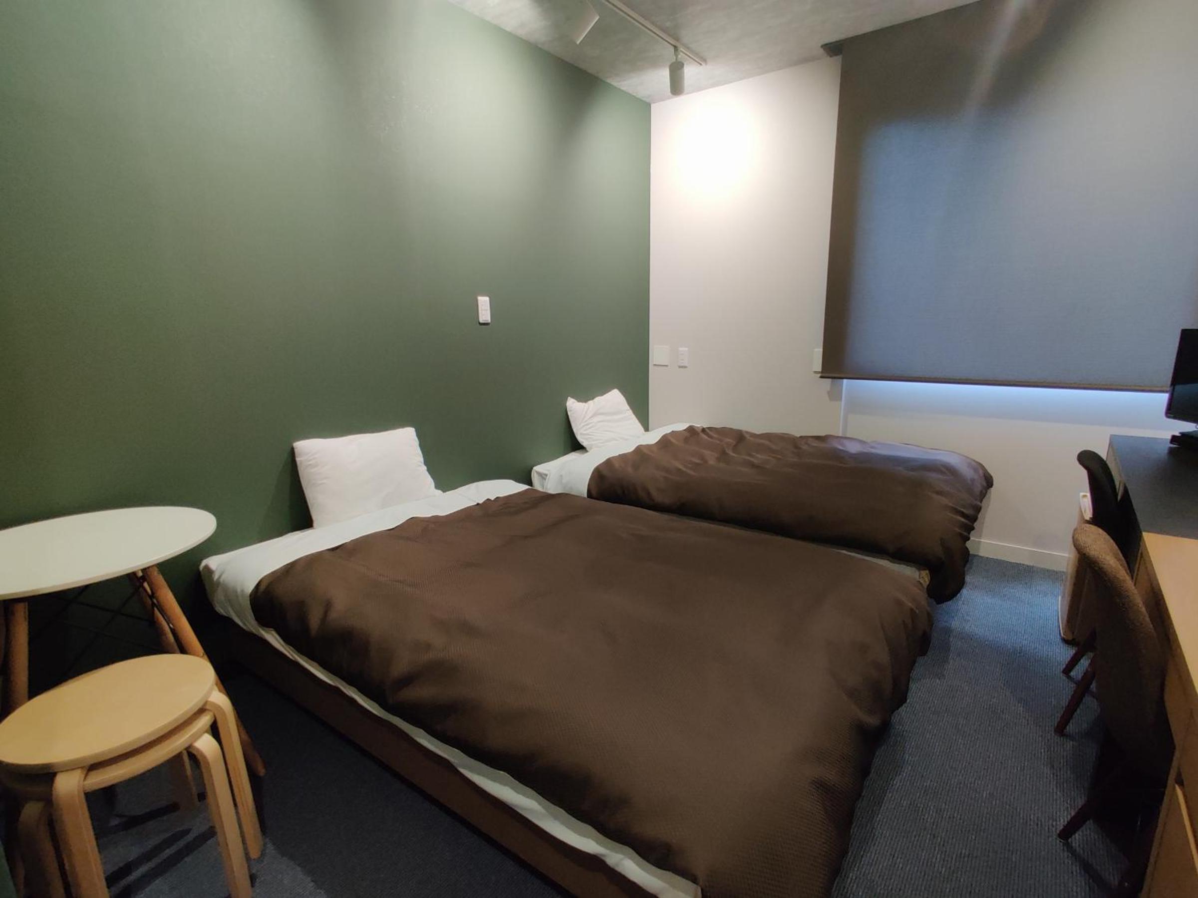 Economy Twin Room photo 3