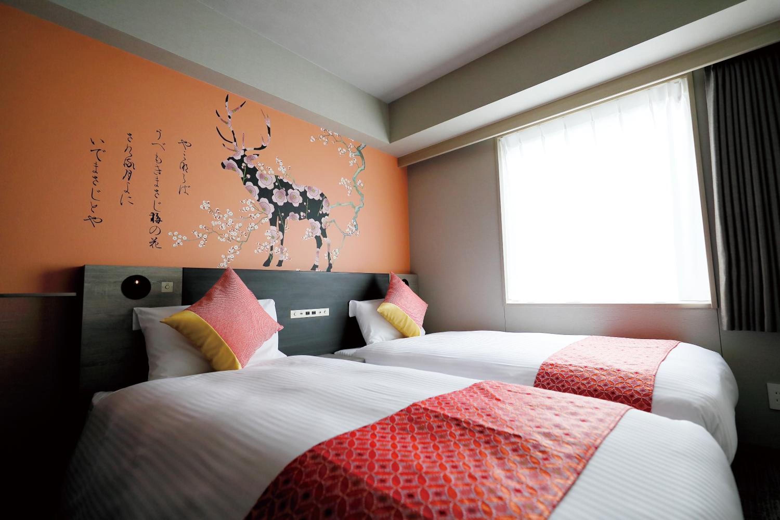Non-Smoking - Standard Twin Room - Photo 14