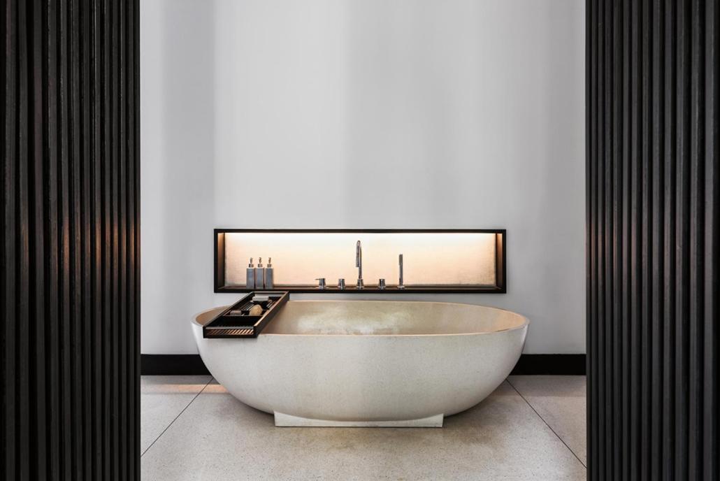 Four Bedroom Residence - Photo 4