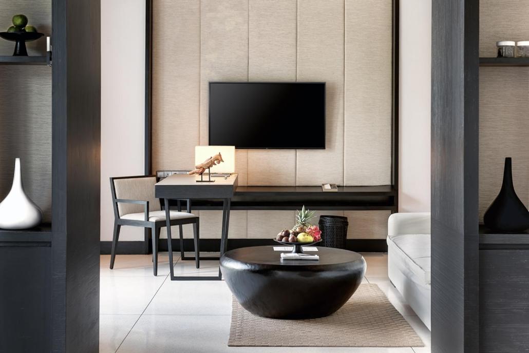 Four Bedroom Residence - Photo 7