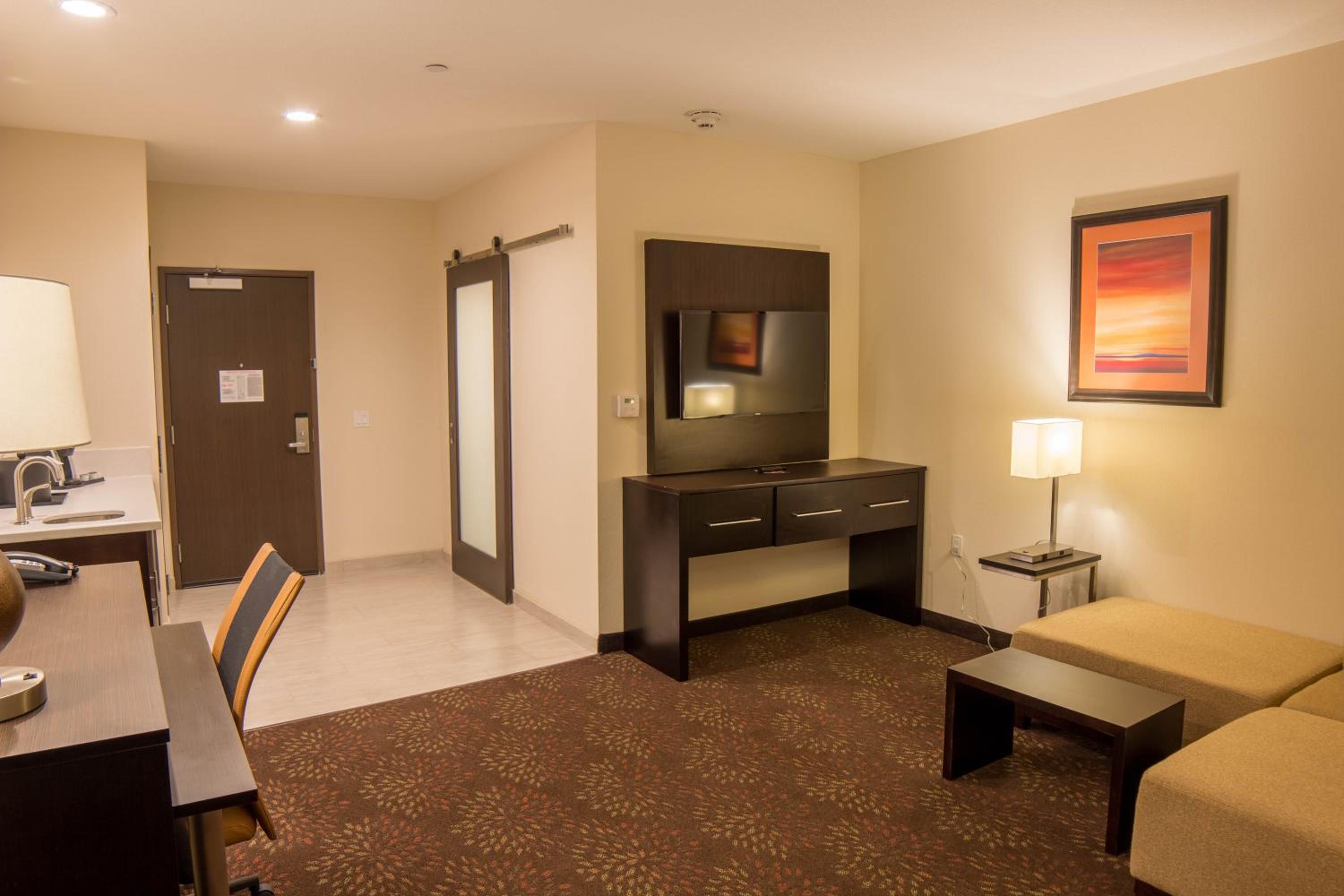 King Suite photo 2
