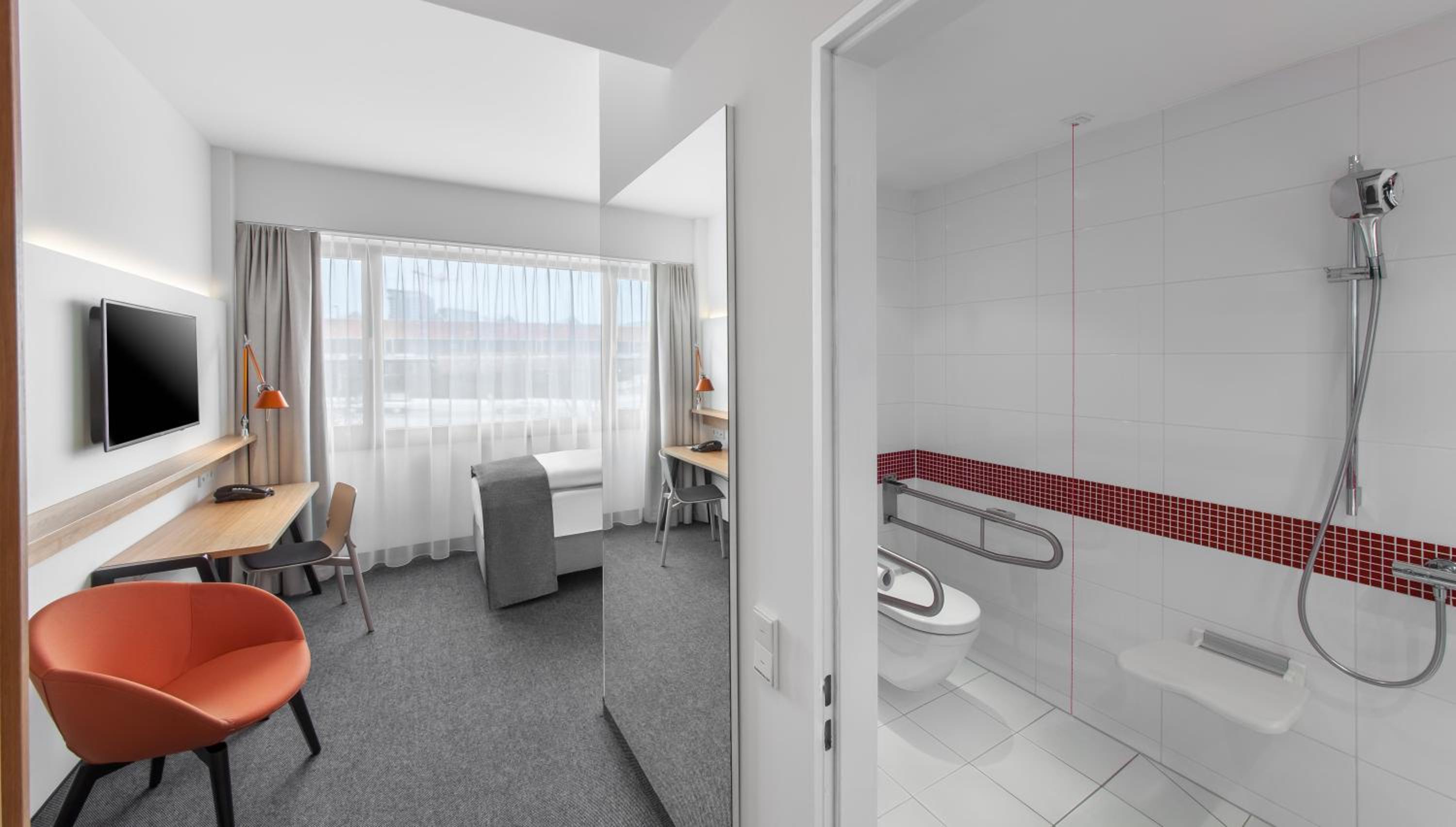 Standard Single Room - Disability Access