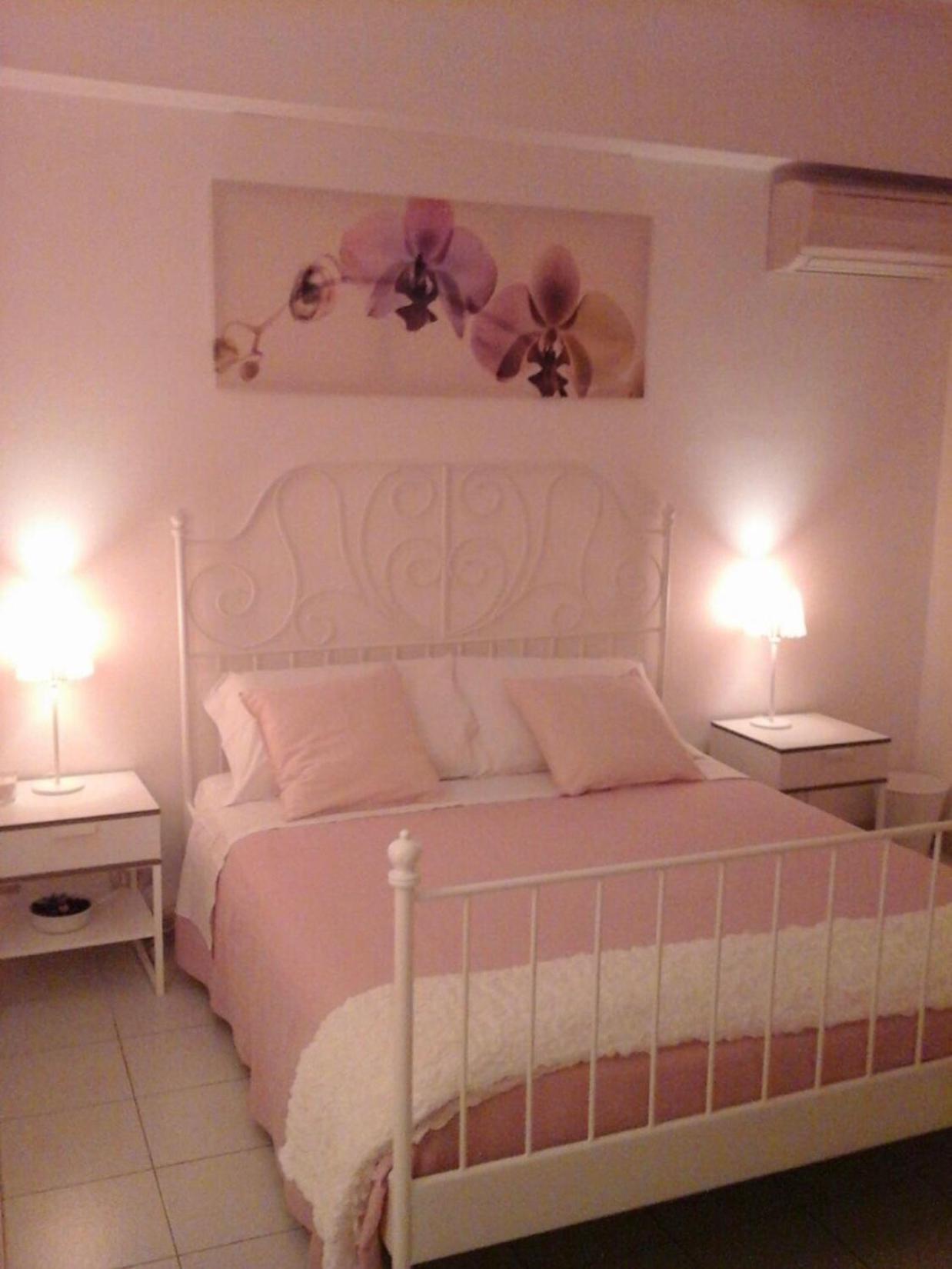 Two-Bedroom Apartment with Terrace - Photo 44