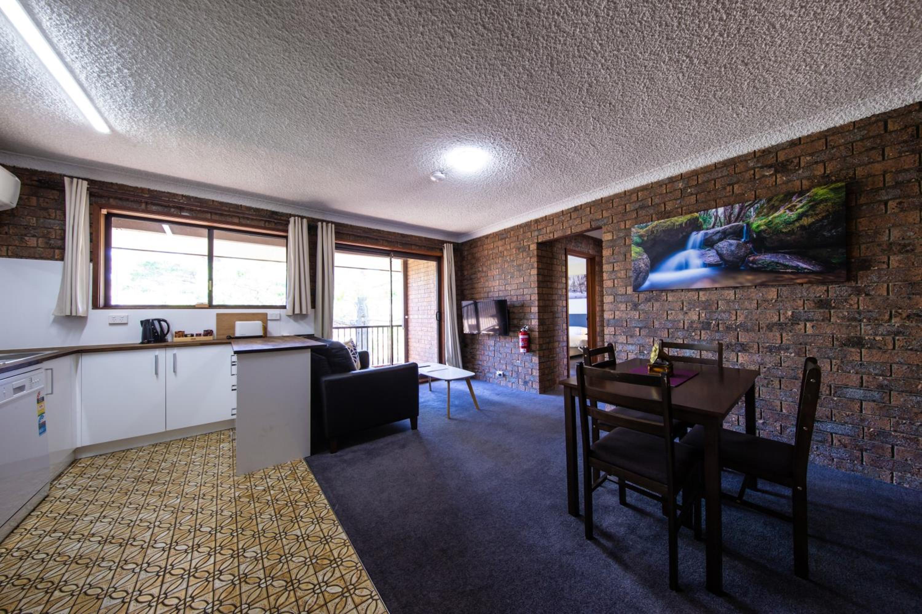 Leski Two-Bedroom Apartment No.8 - Photo 9