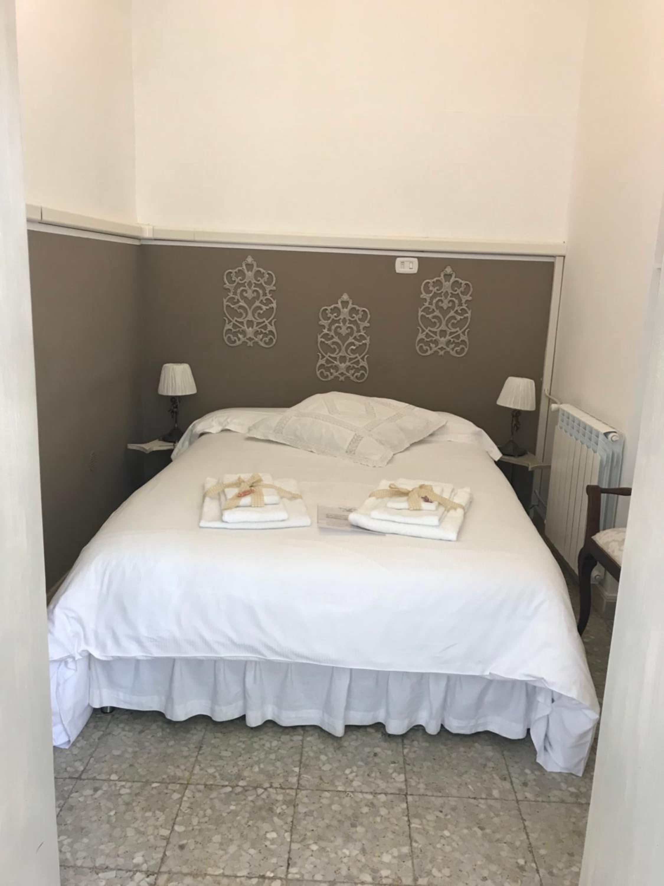 Standard Double Room photo 1