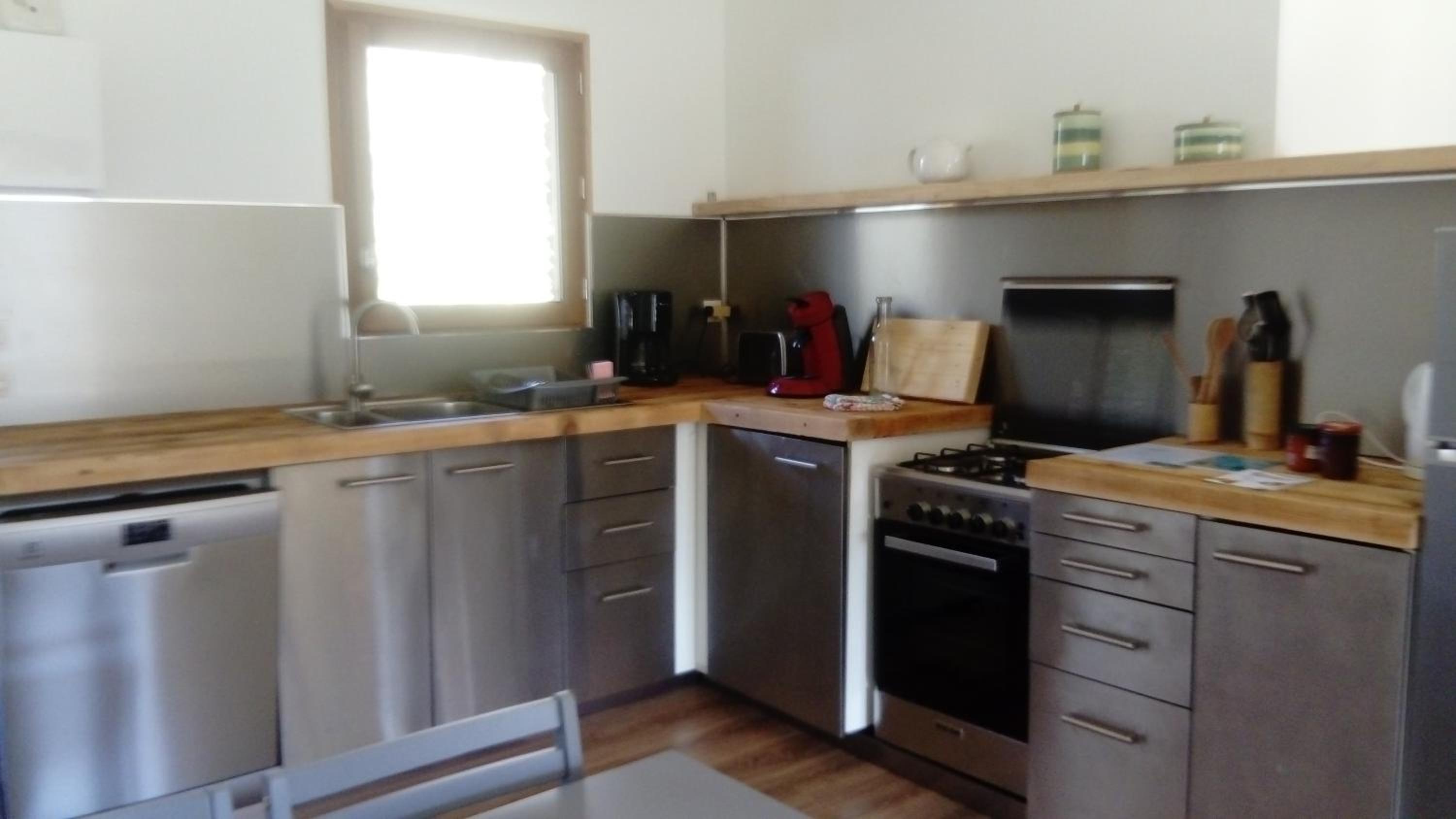Two-Bedroom House photo 2