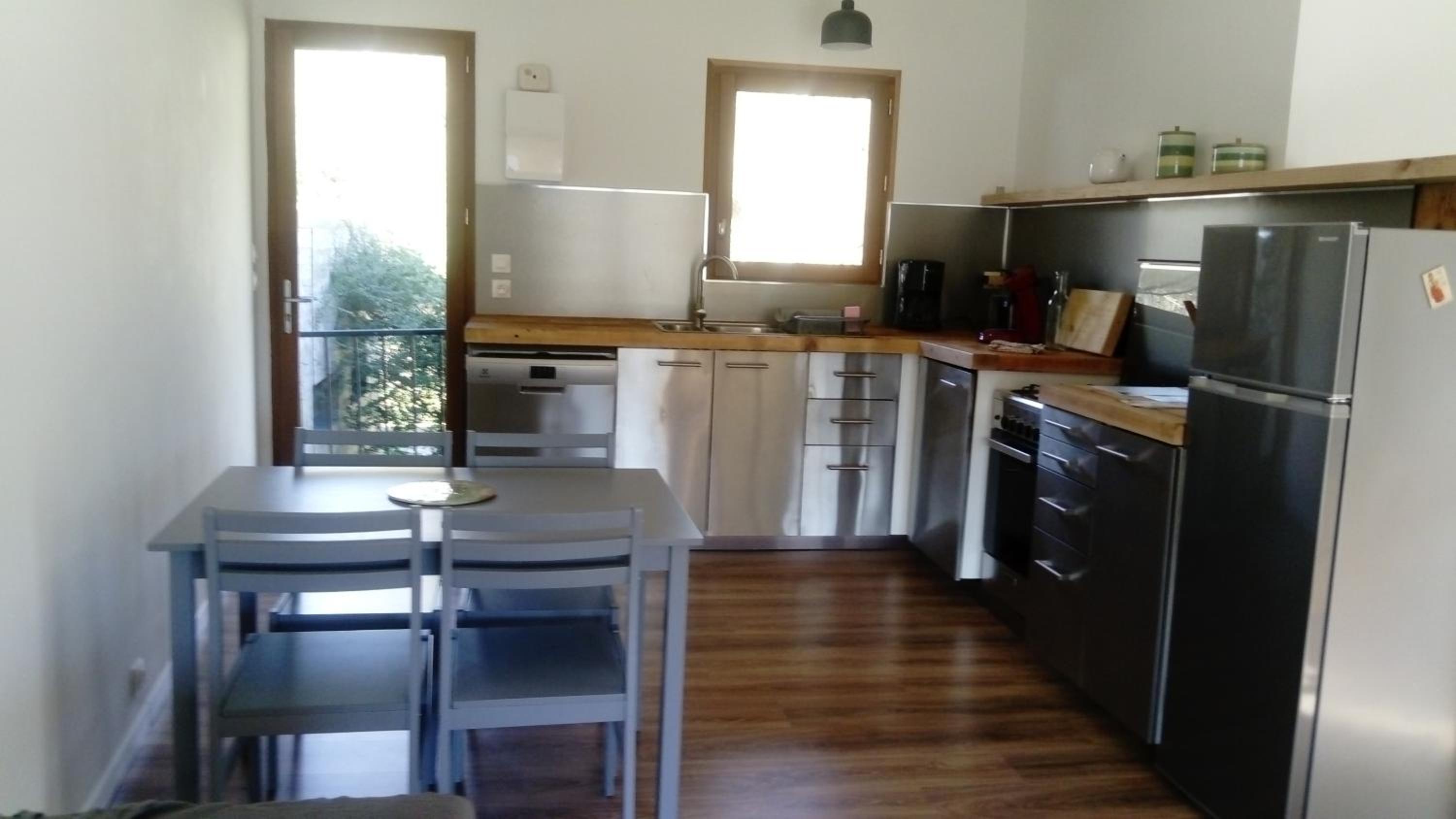Two-Bedroom House photo 3