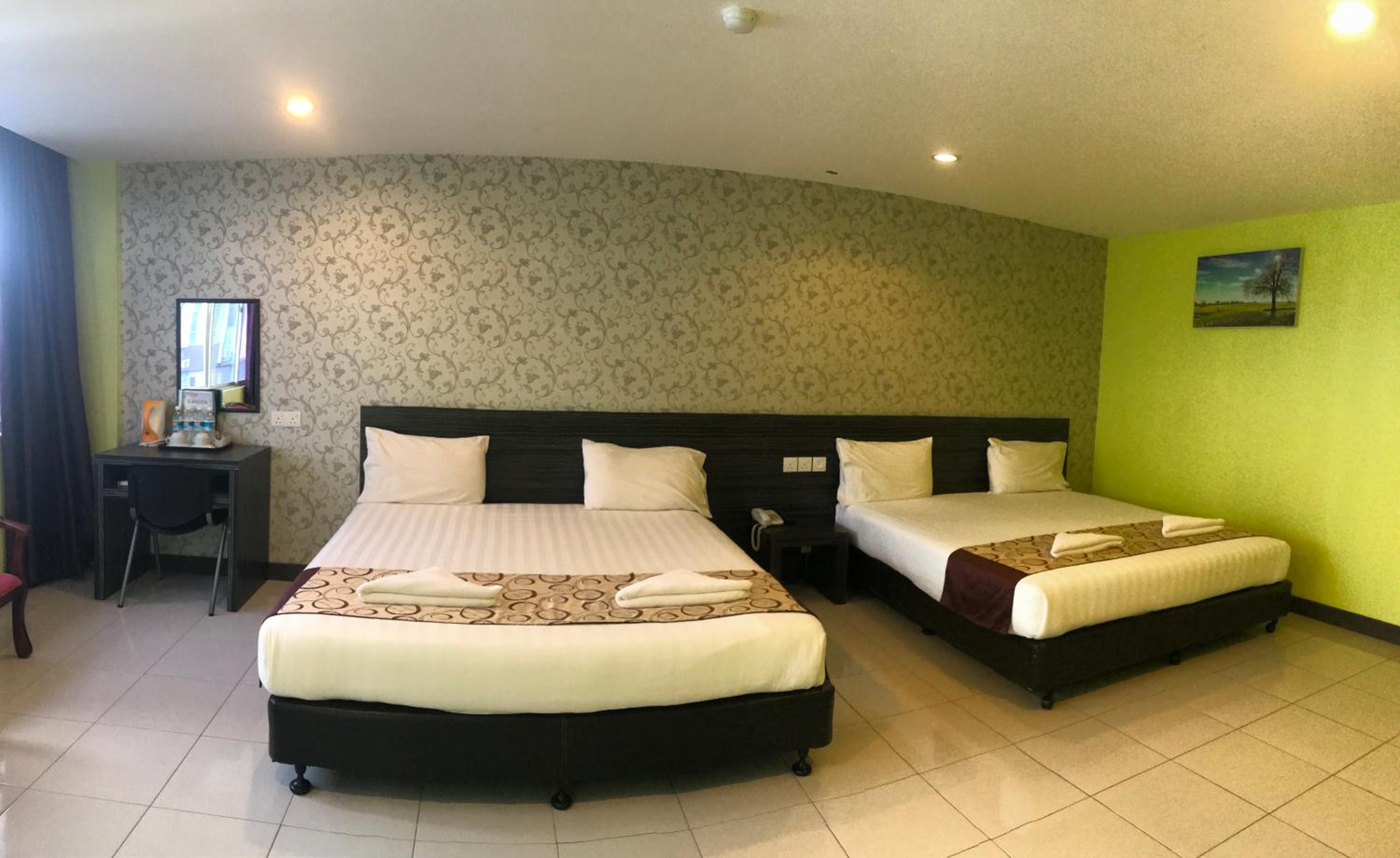 Superior King or Twin Room photo 1