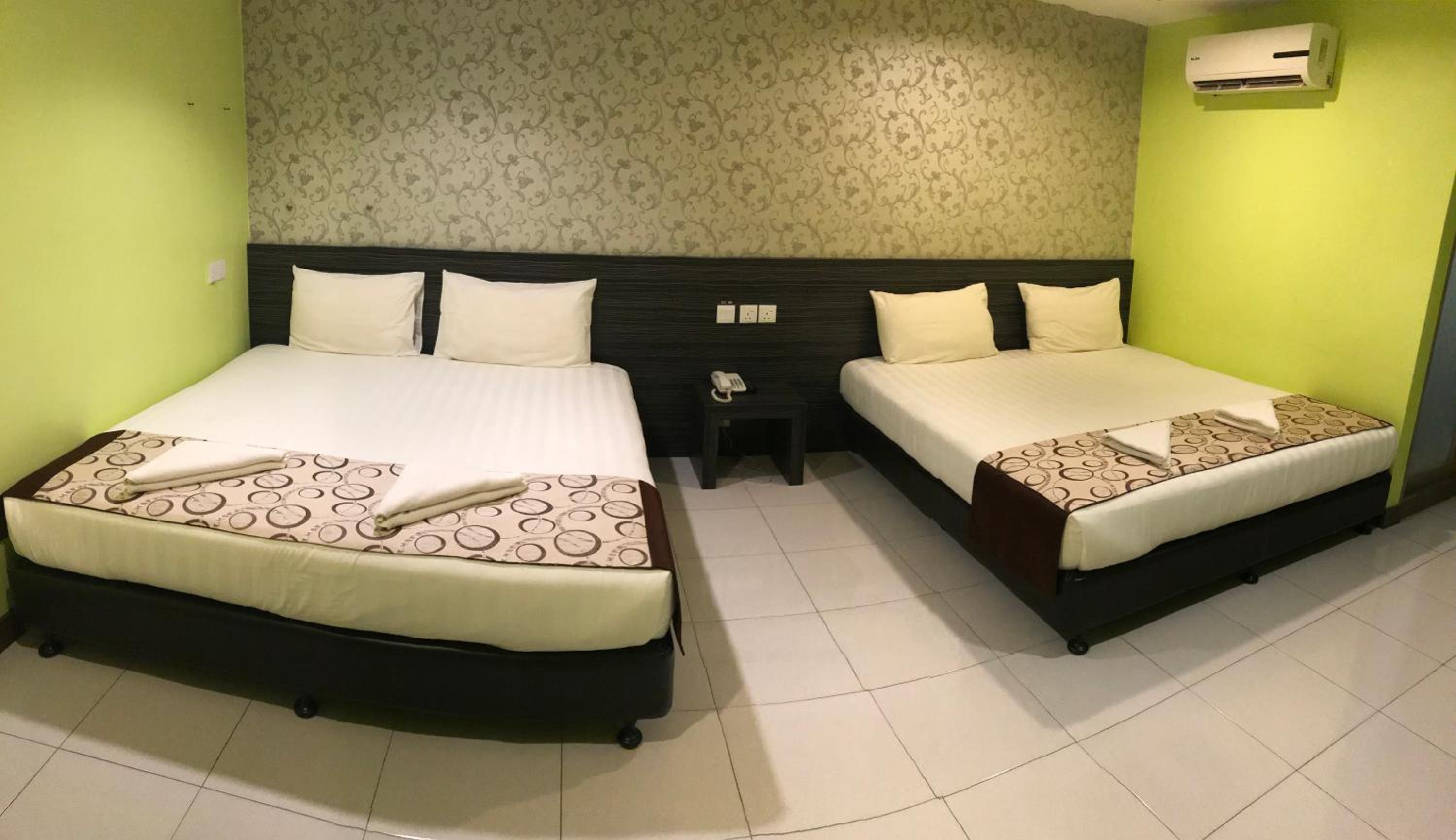 Superior King Room photo 1