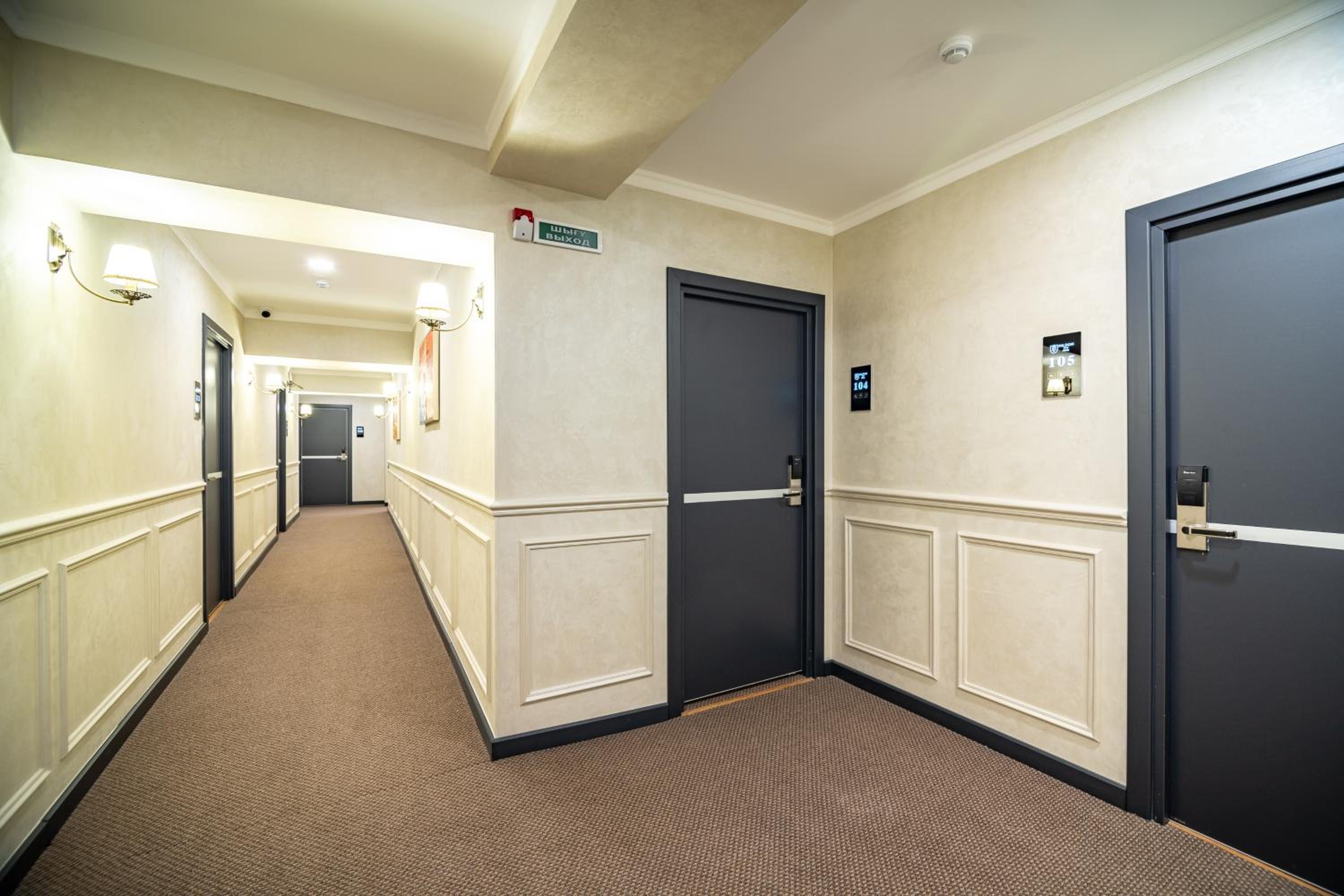Deluxe Double or Twin Room - Photo 2