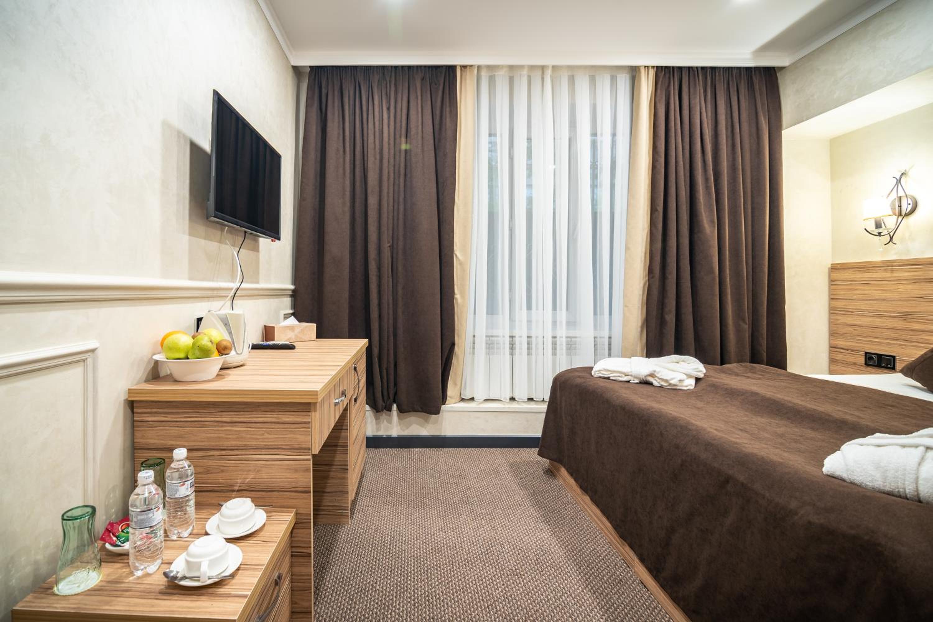 Deluxe Double or Twin Room - Photo 4