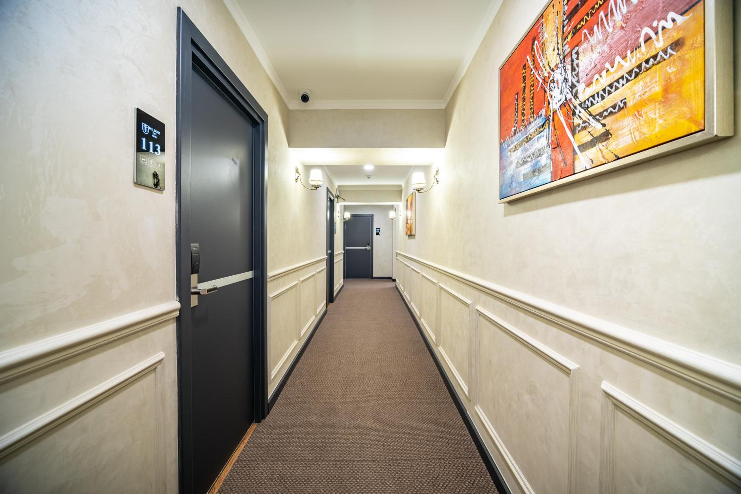 Deluxe Double or Twin Room - Photo 7