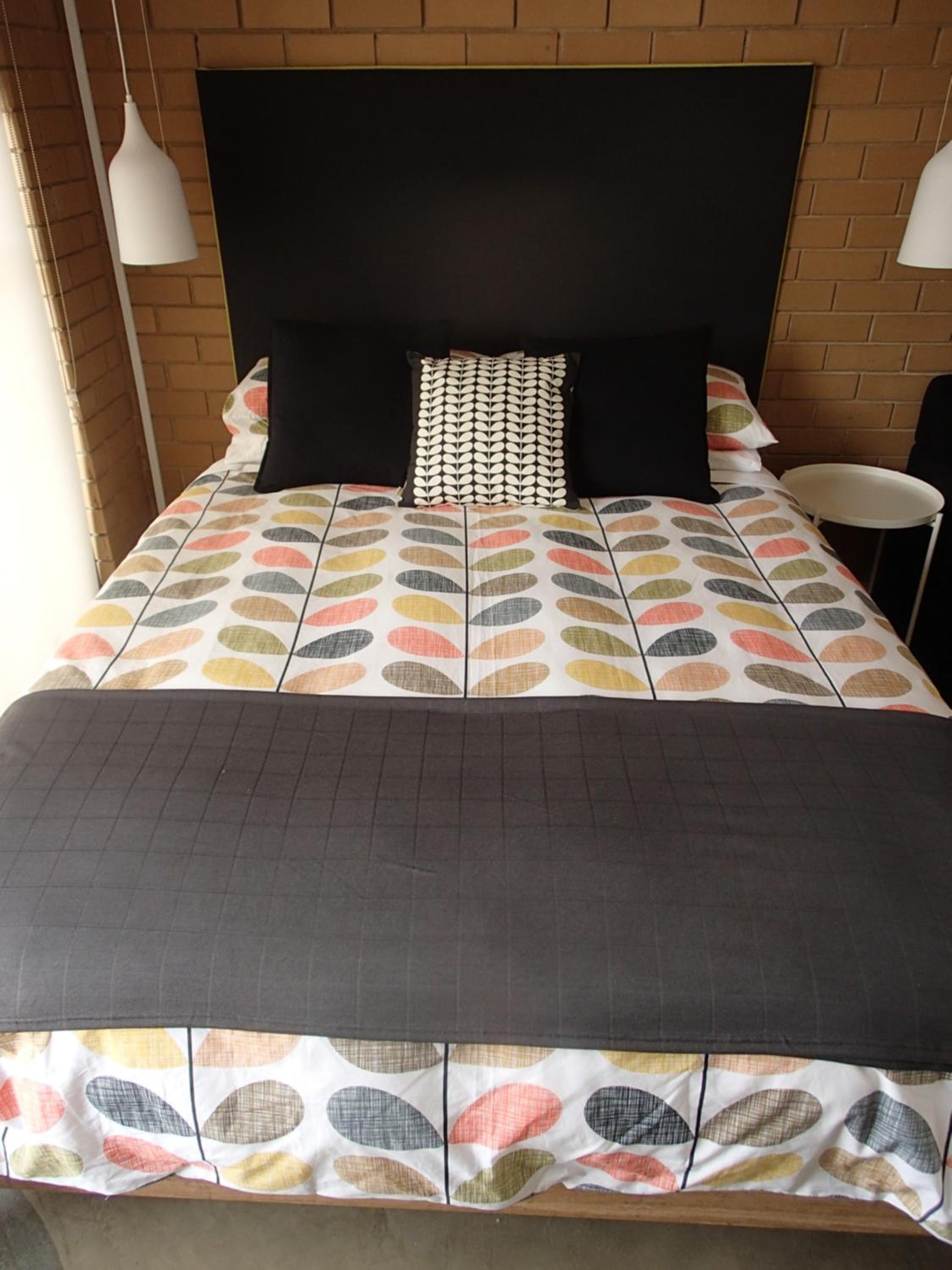 Queen Room with Two Queen Beds - Photo 18