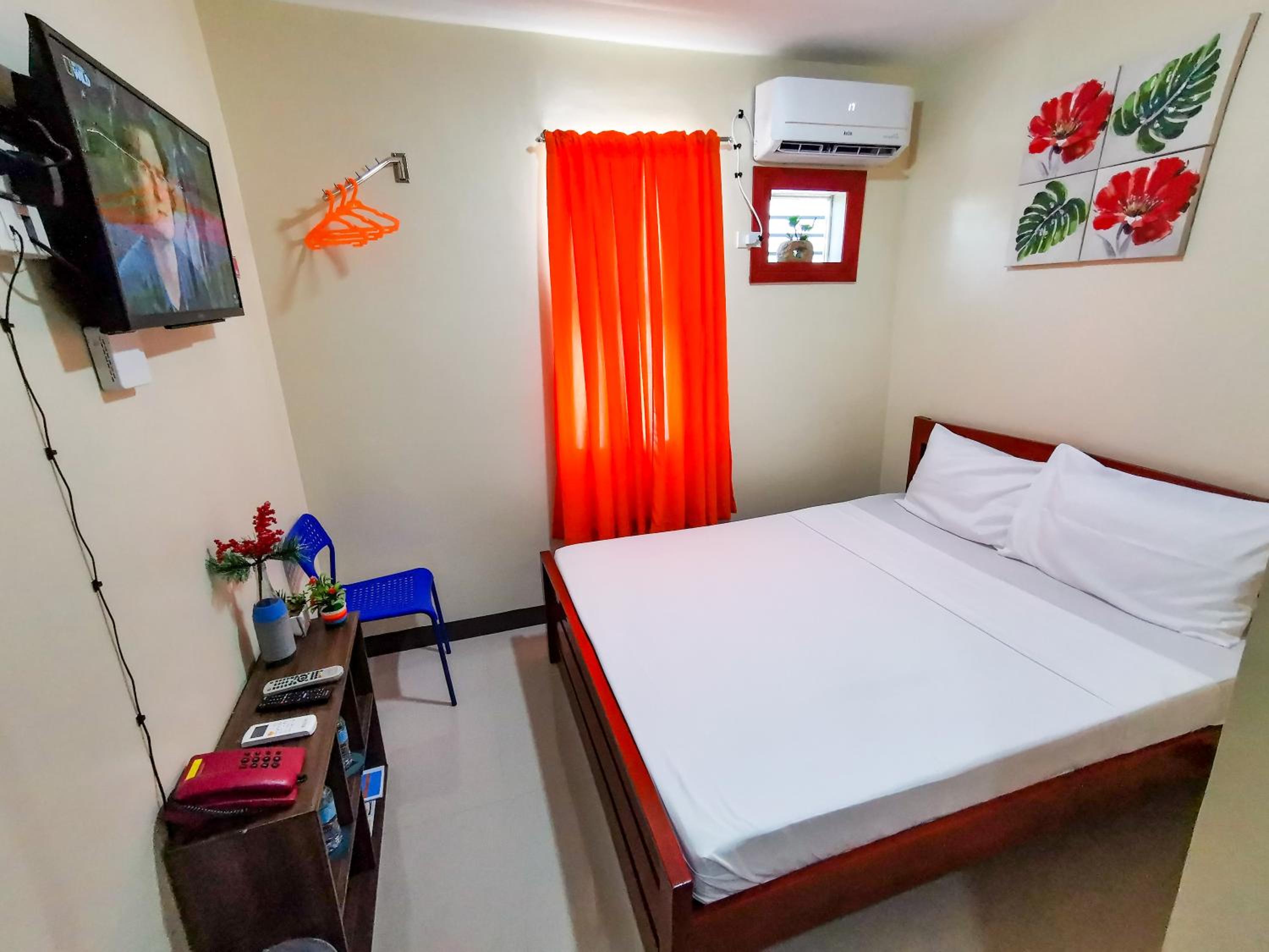 Queen Room