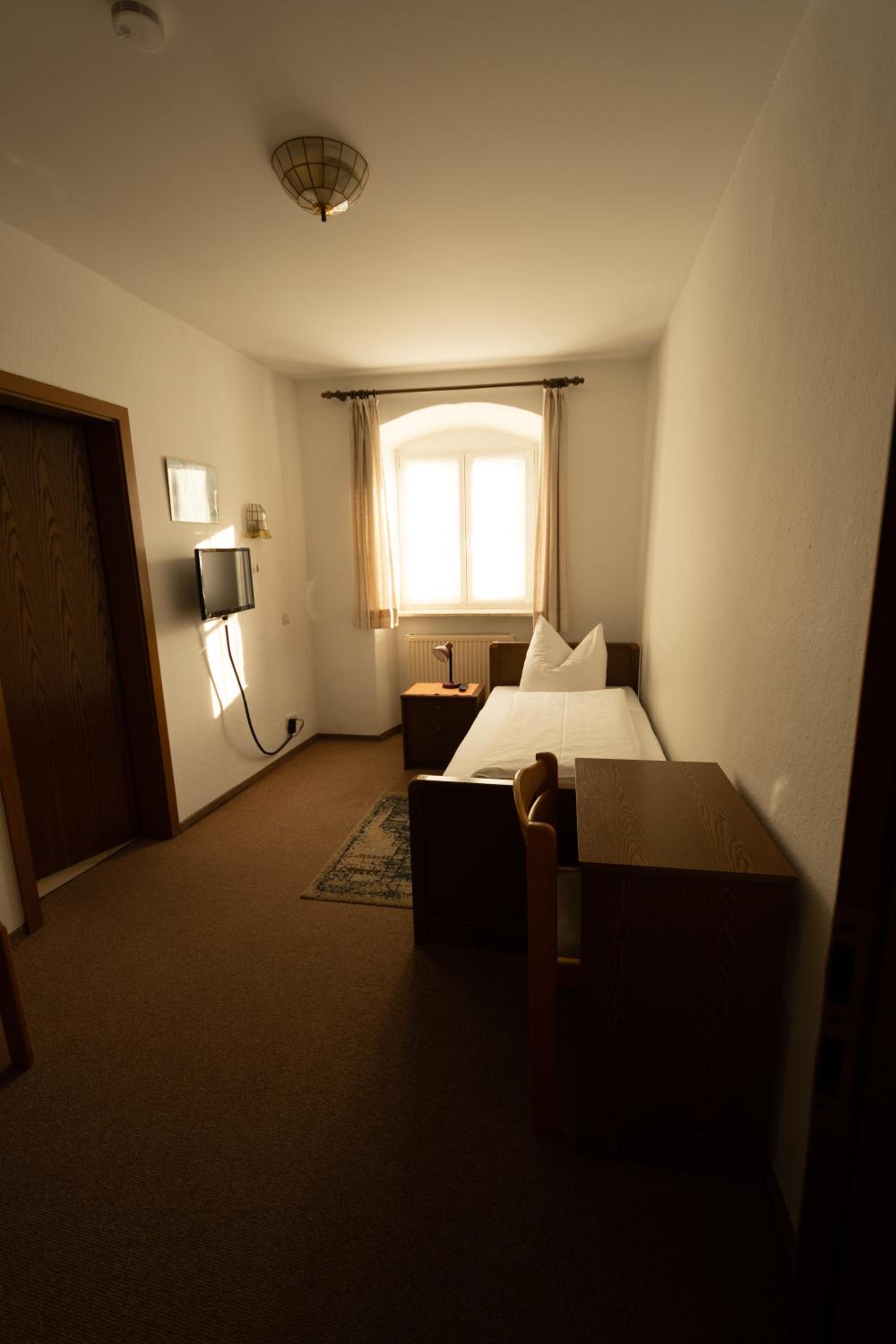 Single Room with Shower