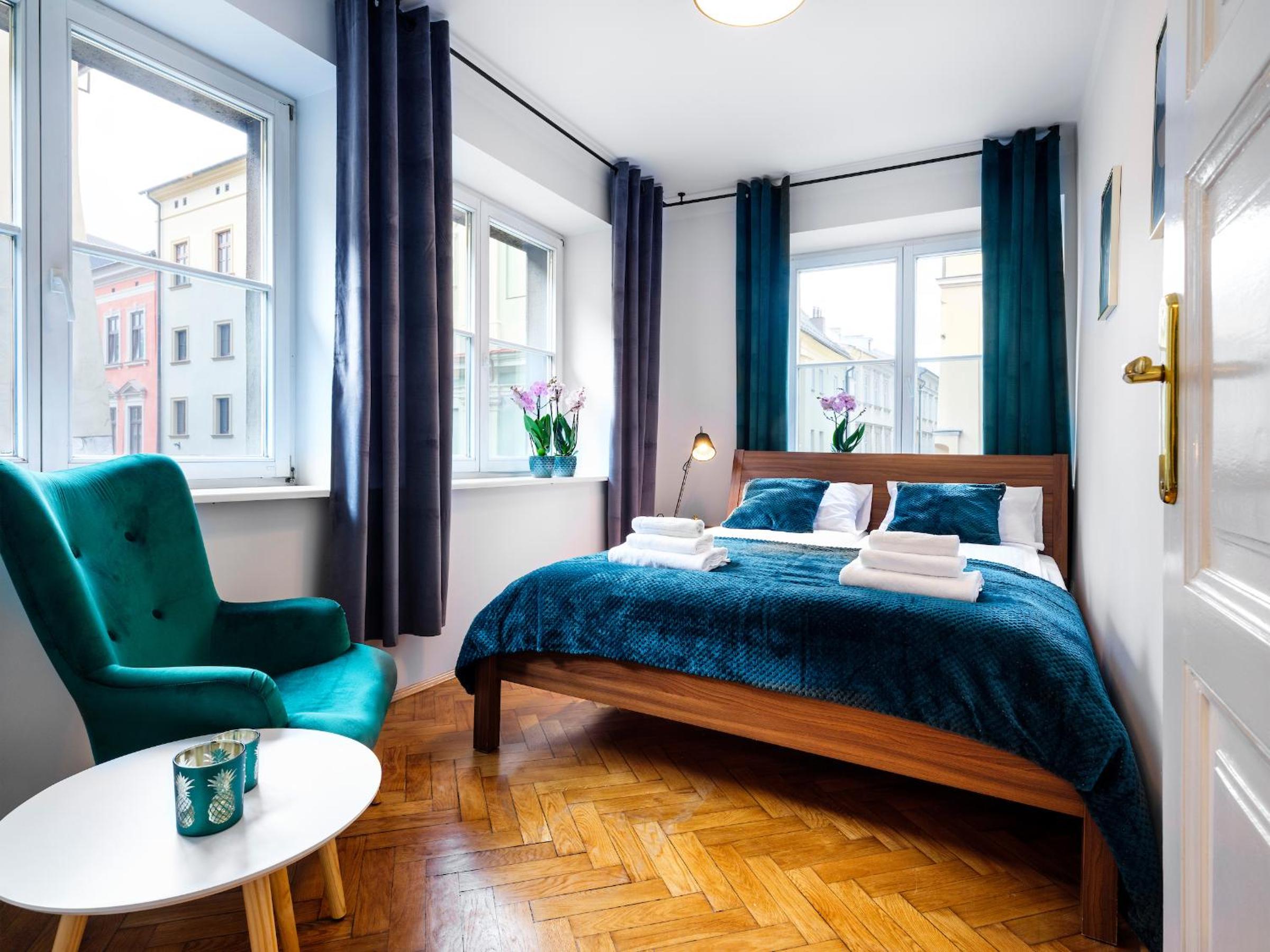 Two-Bedroom Apartment - Photo 1