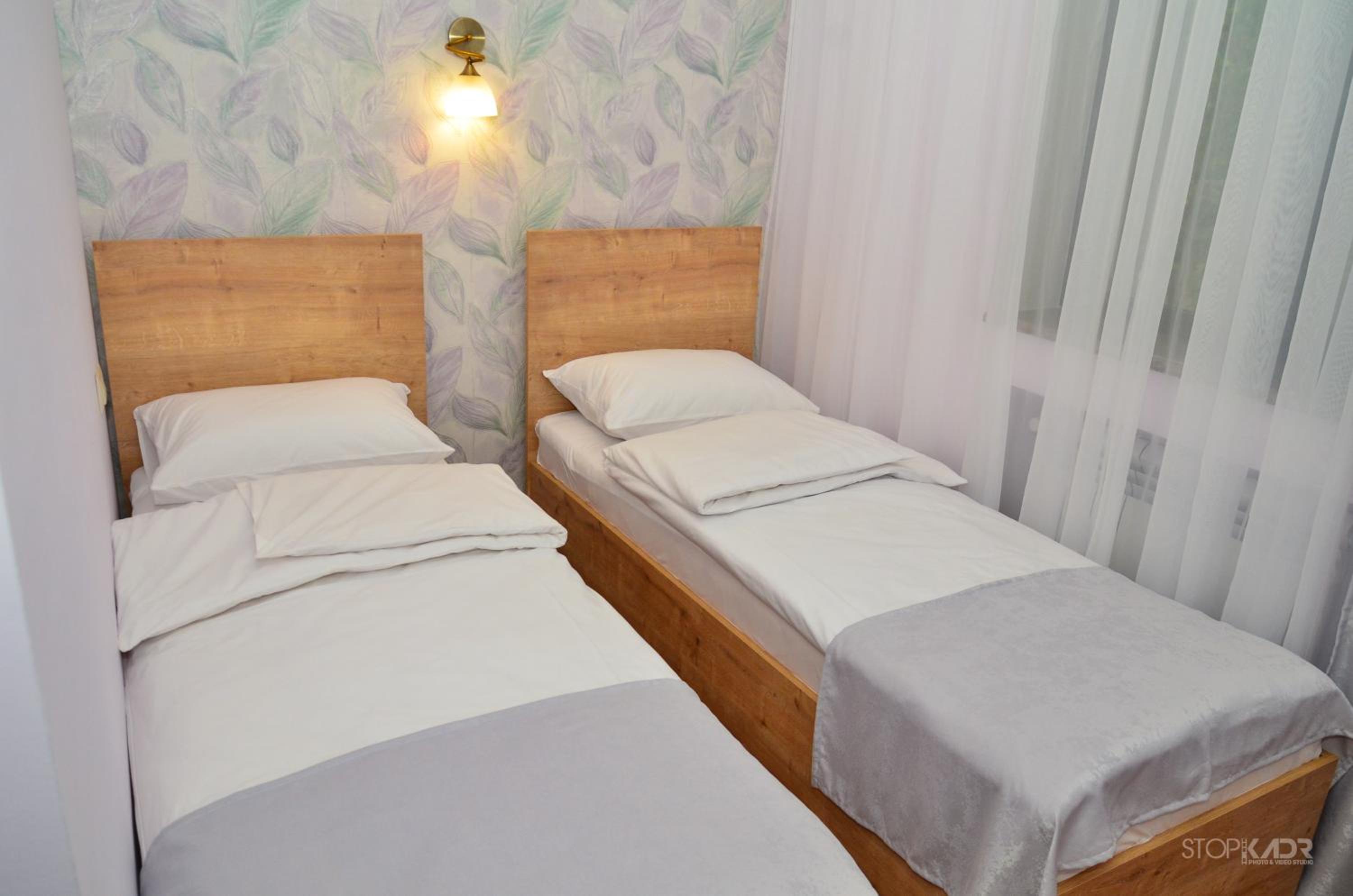 Large Twin Room photo 3