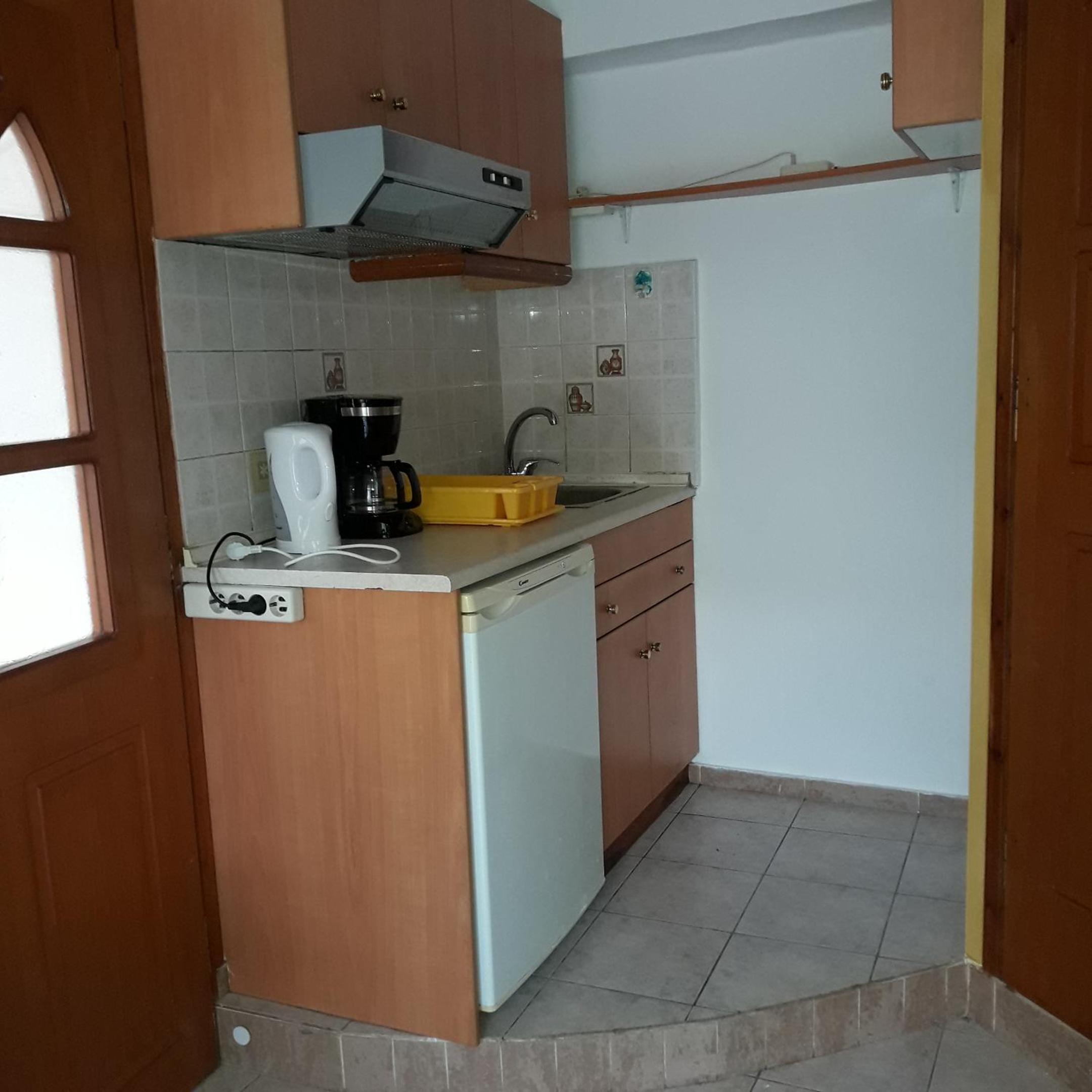 One-Bedroom Apartment - Photo 17